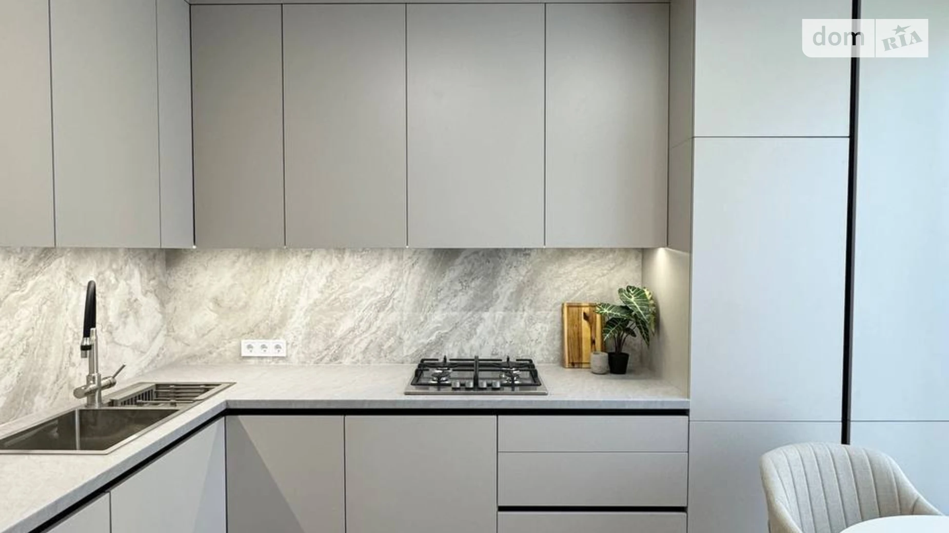 Сдается в аренду 1-комнатная квартира 42 кв. м в Львове, ул. Пимоненко Николая, 5 - фото 4