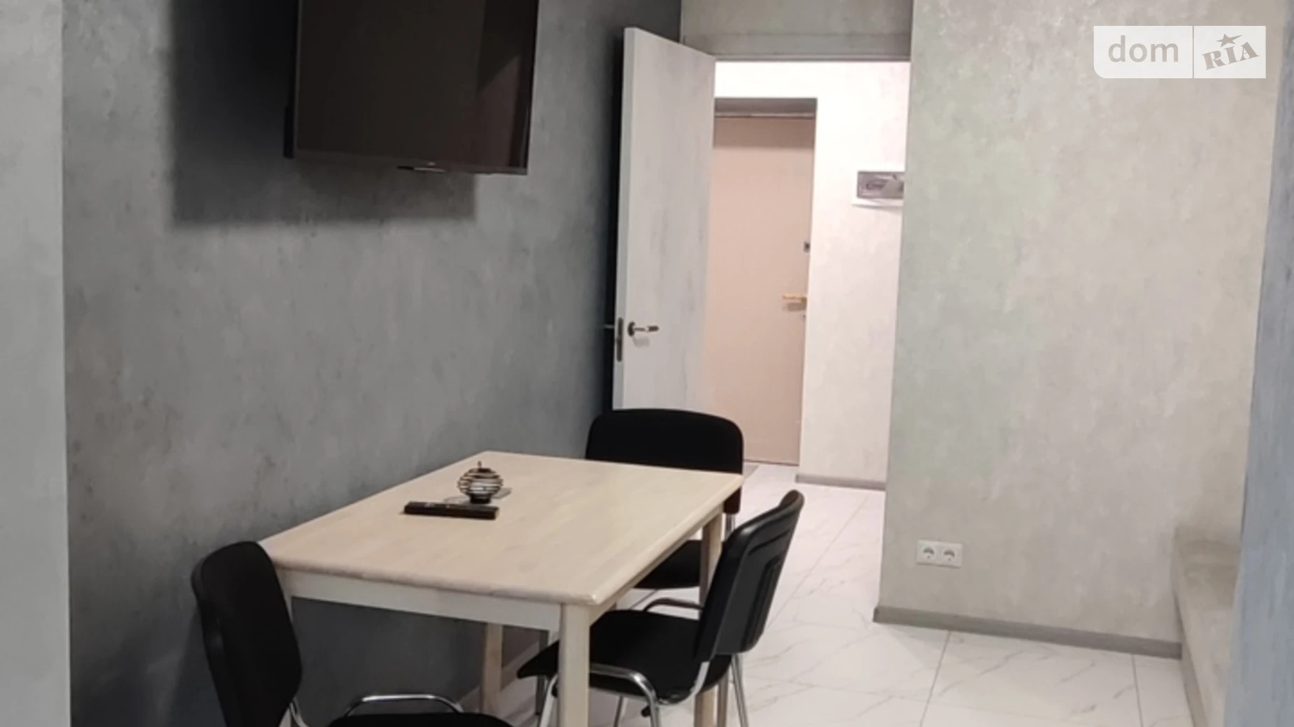 Сдается в аренду 1-комнатная квартира 47 кв. м в Житомире - фото 5