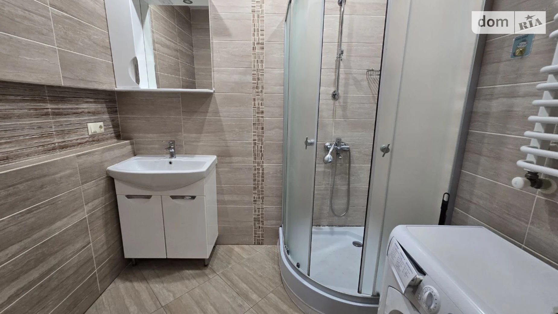 1-комнатная квартира 52.1 кв. м в Луцке, ул. Ровенская - фото 3