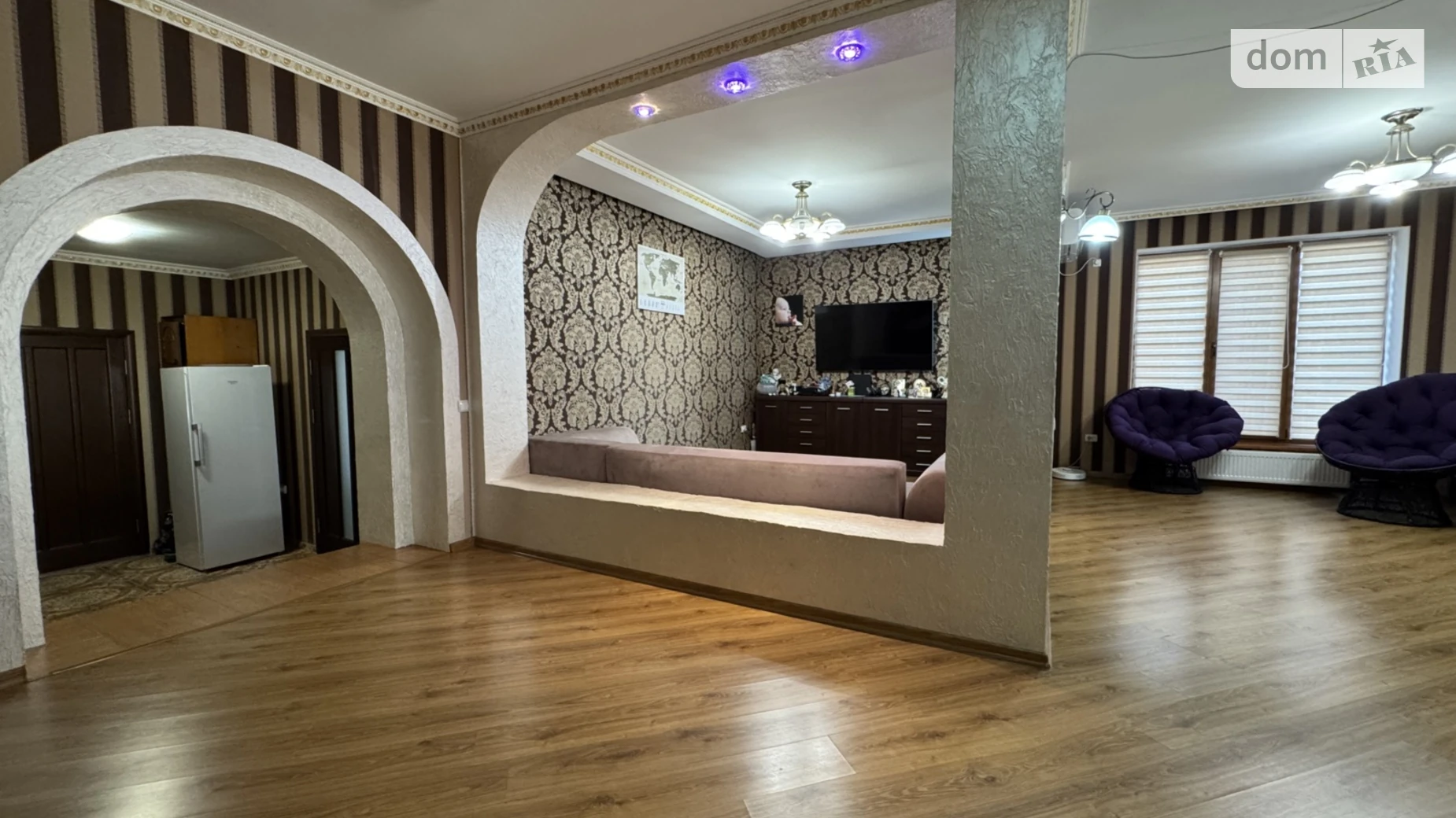 Продается дом на 2 этажа 395 кв. м с садом, цена: 170000 $ - фото 3