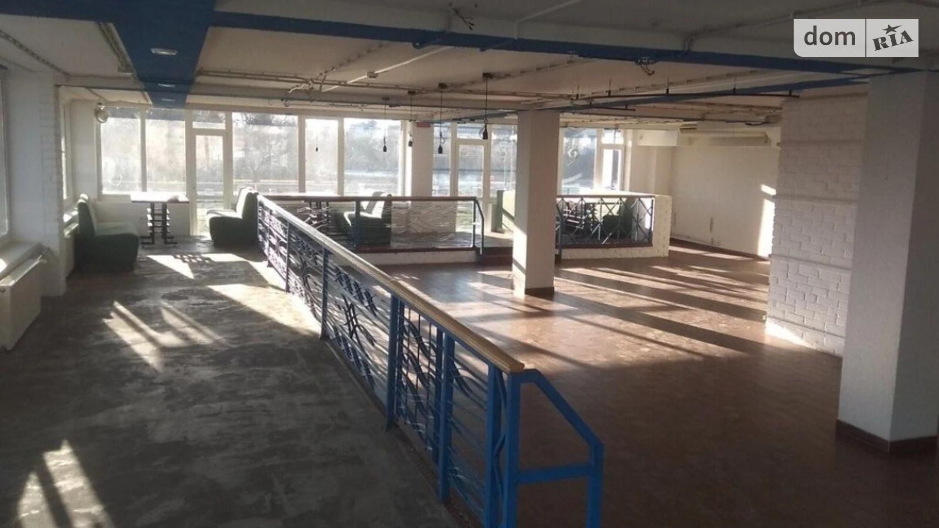 Сдается в аренду помещения свободного назначения 200 кв. м в 3-этажном здании, цена: 30000 грн - фото 2