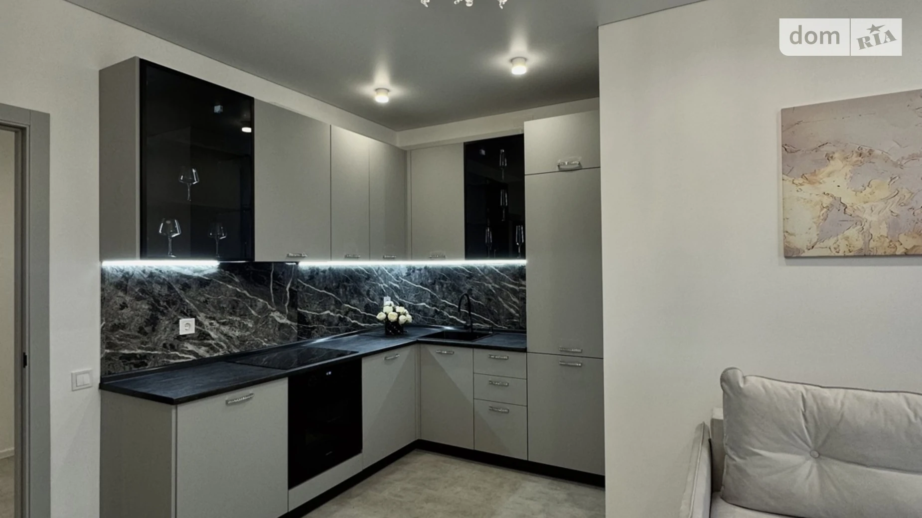 Продается 2-комнатная квартира 68.5 кв. м в Виннице, ул. Андрея Шептицкого, 4 - фото 2