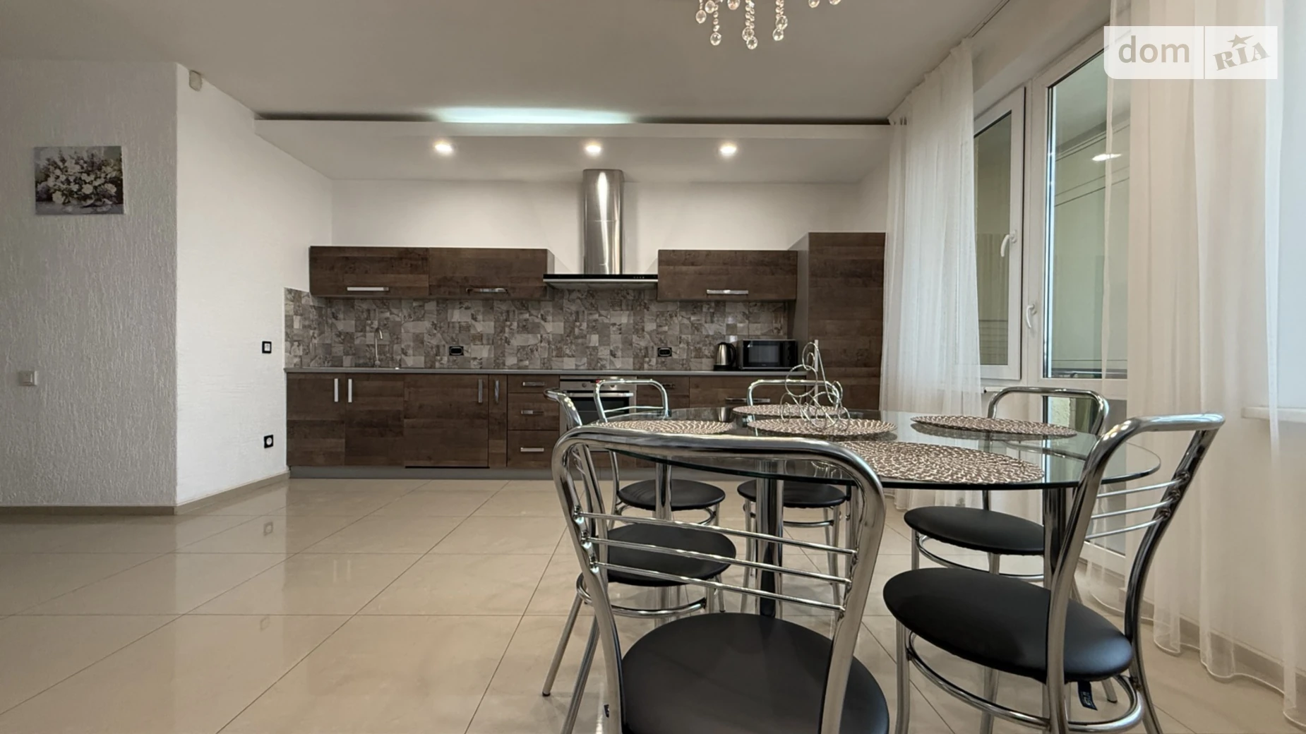 Сдается в аренду 3-комнатная квартира 139.8 кв. м в Львове, ул. Панча Петра, 18Б - фото 5