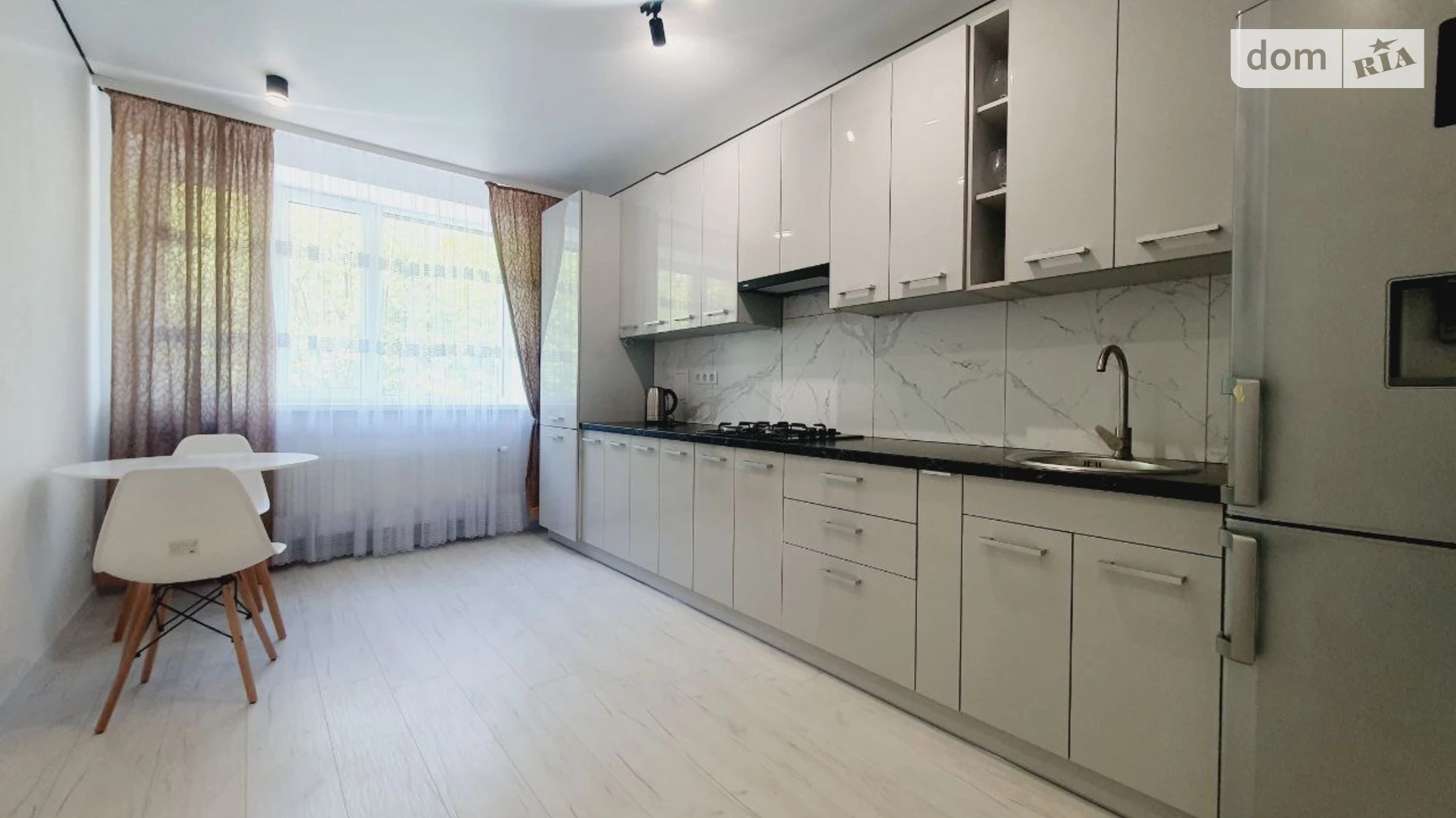 Сдается в аренду 1-комнатная квартира 44 кв. м в Виннице, ул. Праведников мира(Максимовича) - фото 2