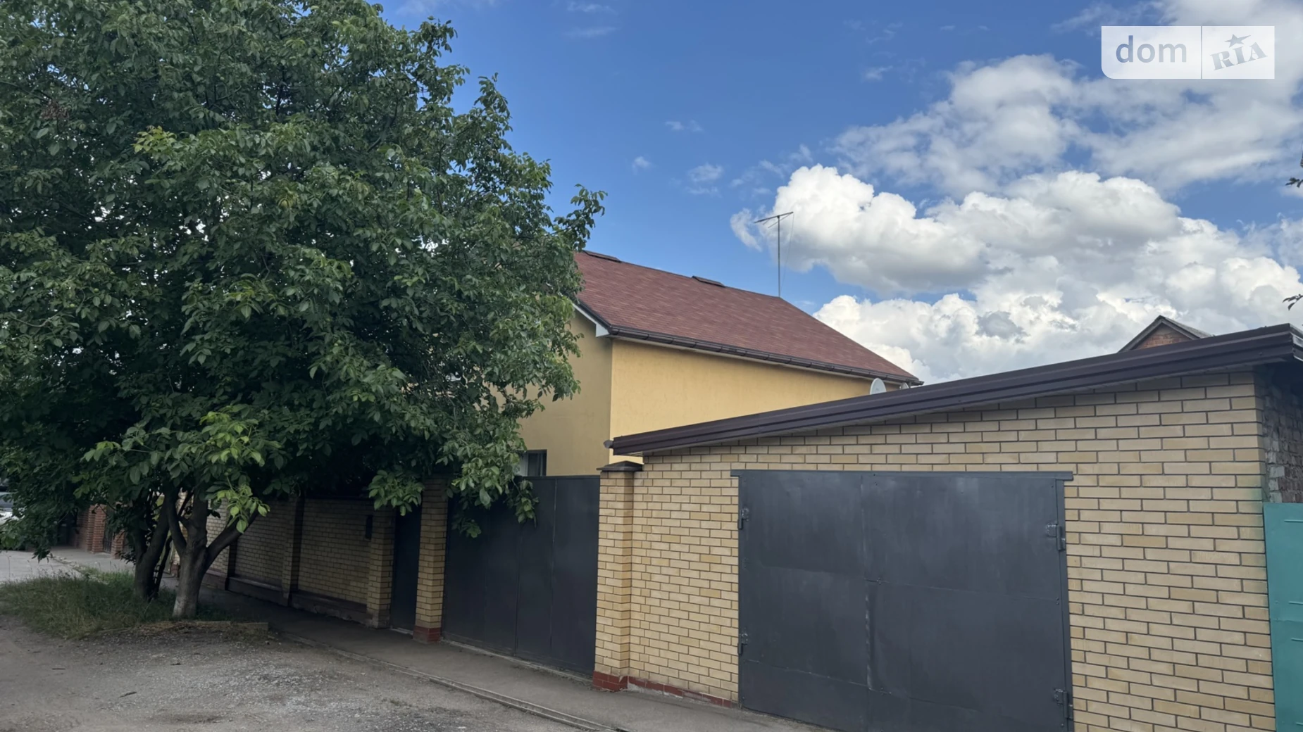 Продается дом на 2 этажа 130.9 кв. м с садом, цена: 95000 $ - фото 3