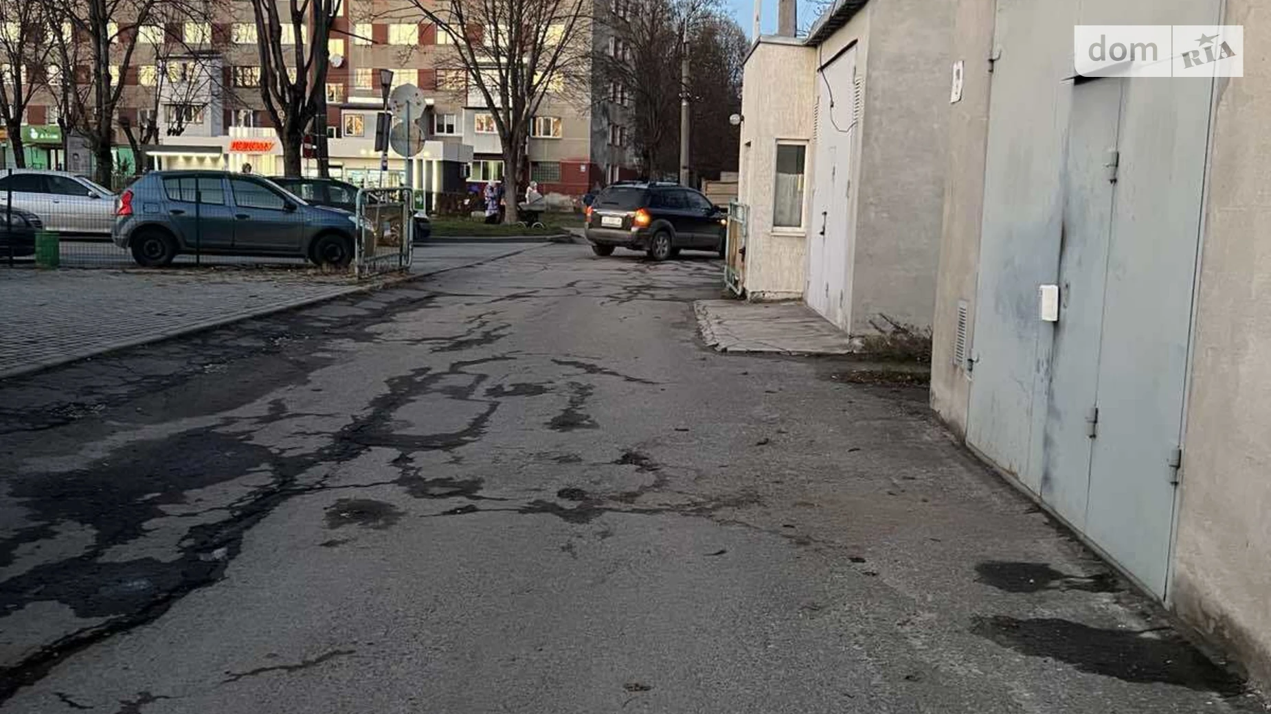 Сдается в аренду место в гаражном кооперативе под легковое авто на 45.2 кв. м, цена: 4000 грн - фото 4