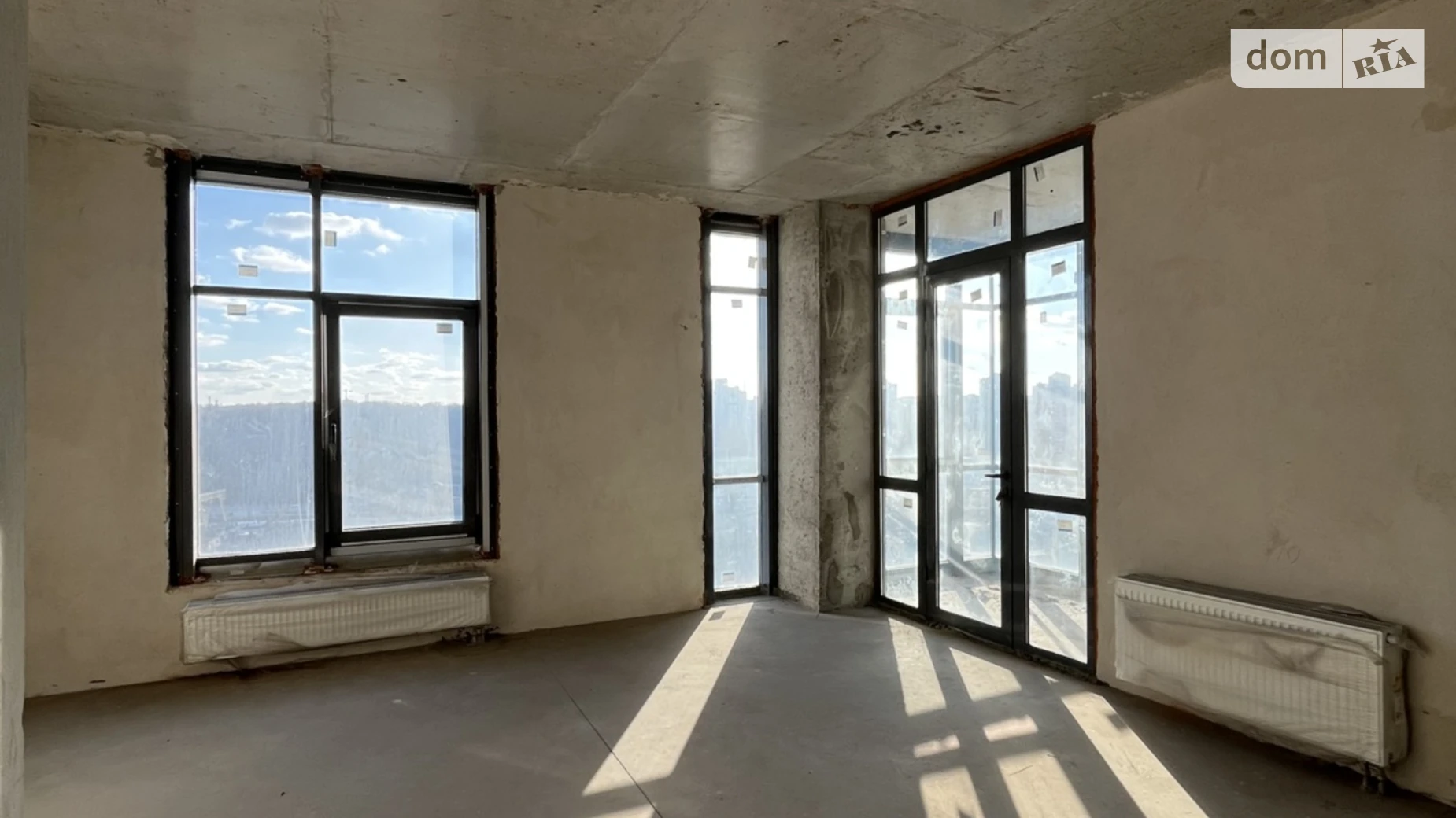 Продається 2-кімнатна квартира 83.1 кв. м у Києві, вул. Андрія Верхогляда(Драгомирова), 19Б - фото 2