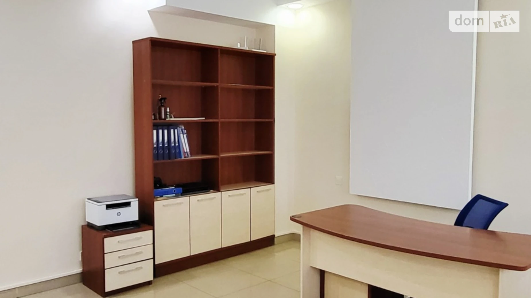 Сдается в аренду офис 52.8 кв. м в бизнес-центре, цена: 600 $ - фото 5