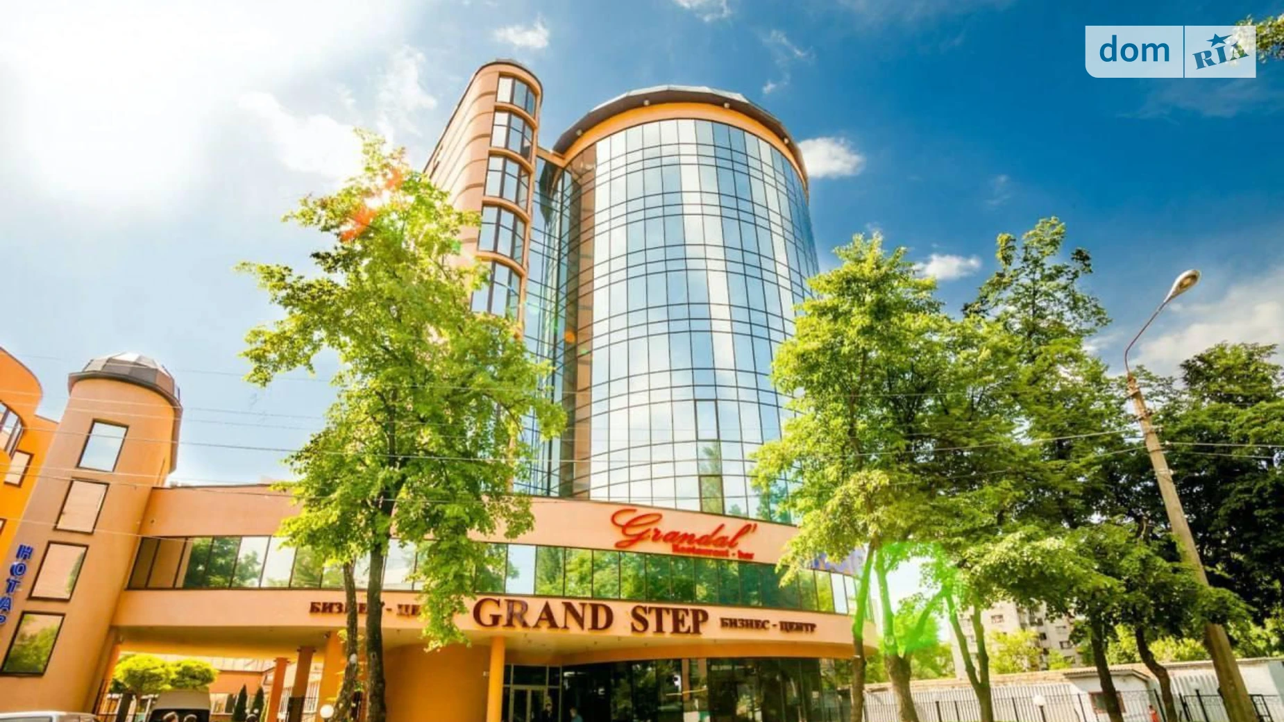 Сдается в аренду офис 286 кв. м в бизнес-центре, цена: 4862 $ - фото 3