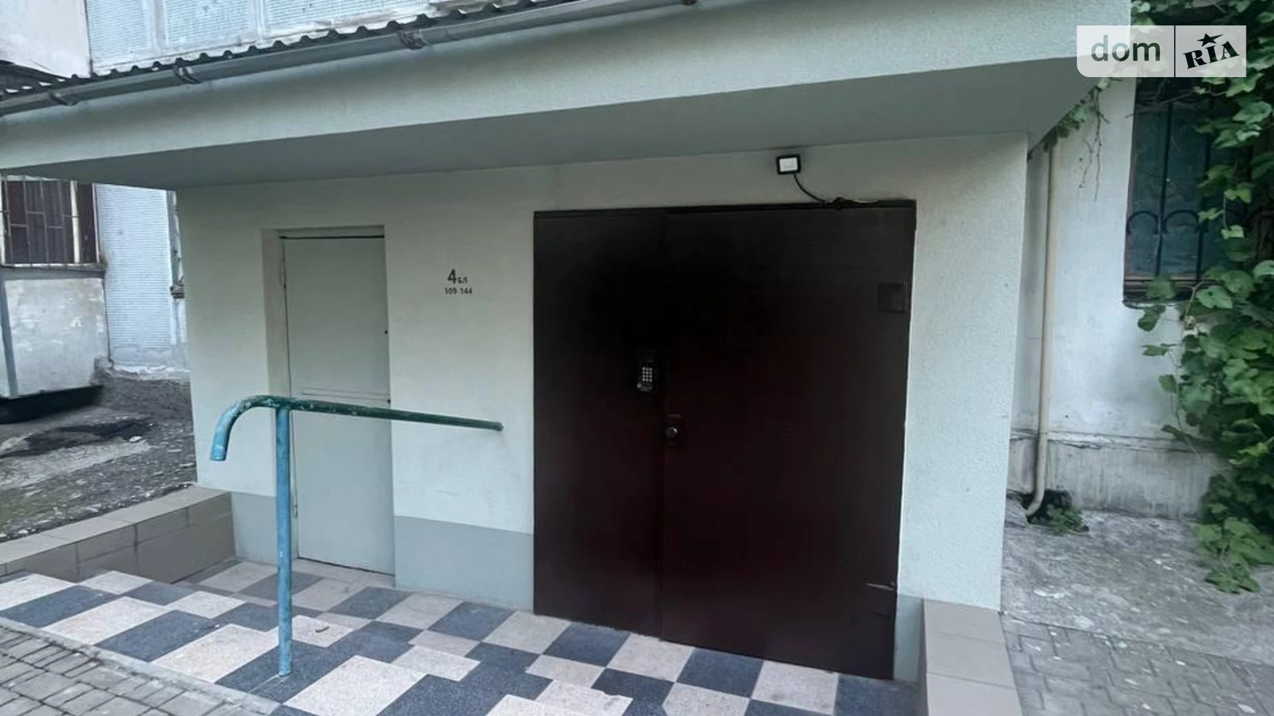 Продается 3-комнатная квартира 62.5 кв. м в Днепре, мас. Тополь-2, 14 - фото 2