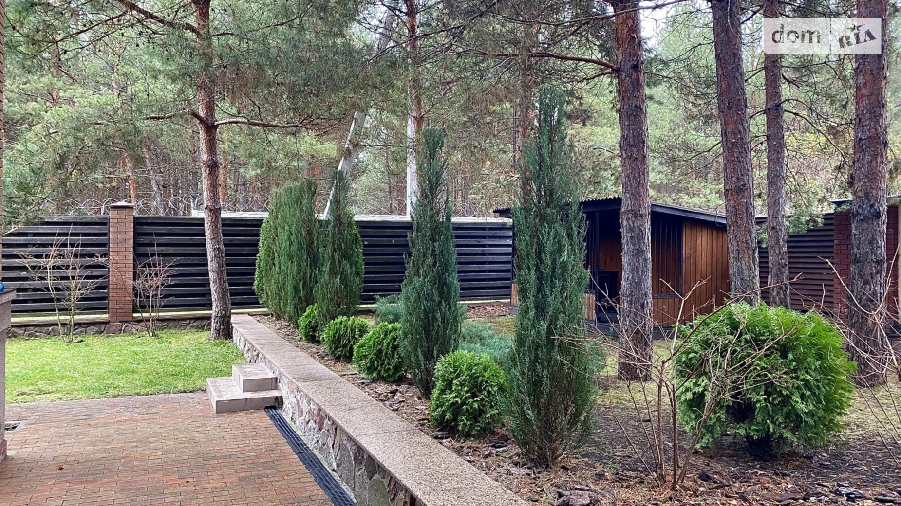 Продается дом на 3 этажа 476 кв. м с мансардой, цена: 920000 $ - фото 2