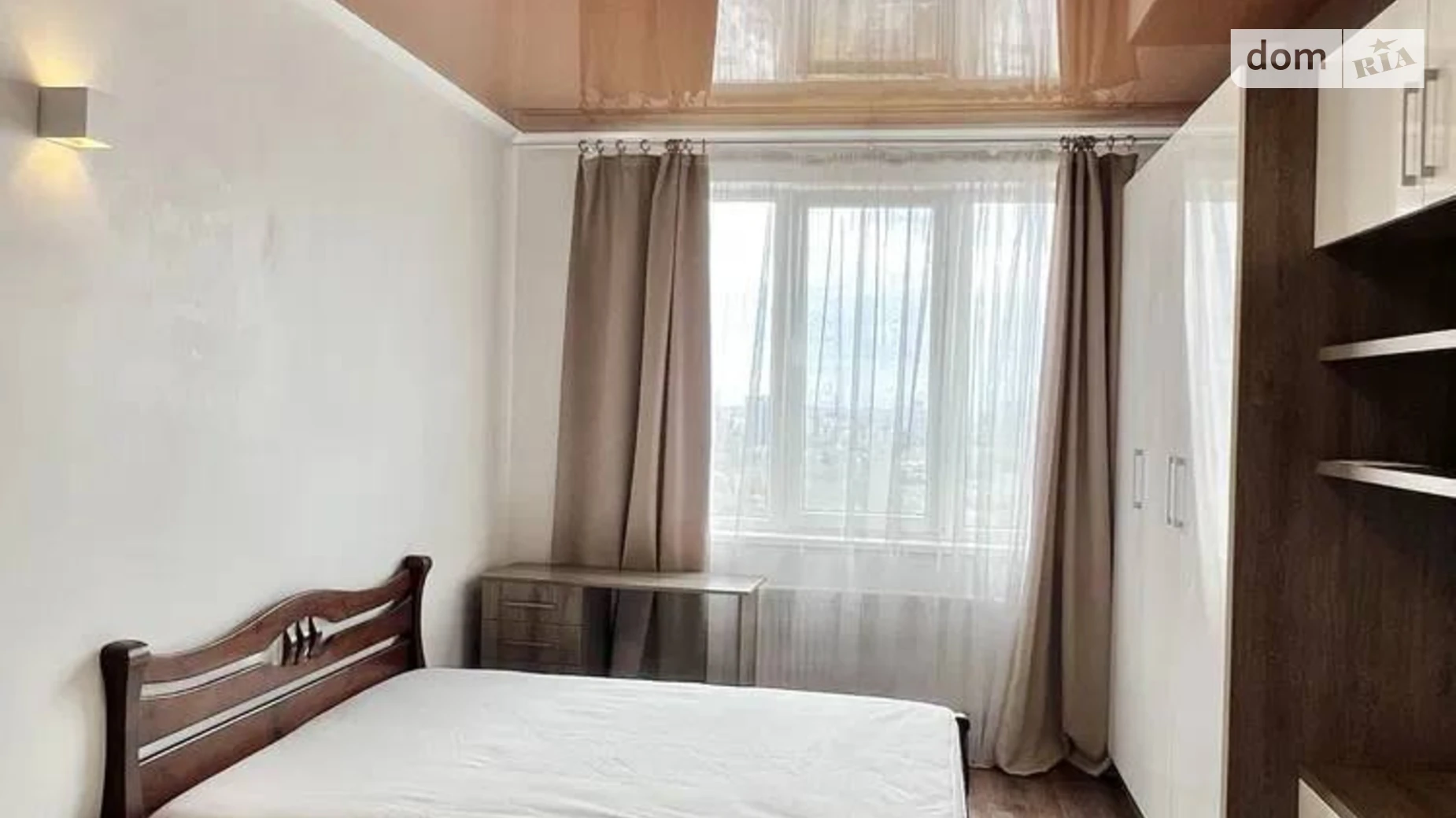 Сдается в аренду 1-комнатная квартира 41 кв. м в Одессе, ул. Среднефонтанская, 35 корпус 1 - фото 2