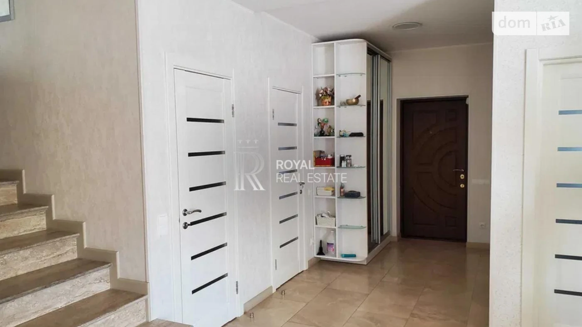 Продается дом на 2 этажа 200 кв. м с бассейном, цена: 295000 $ - фото 2