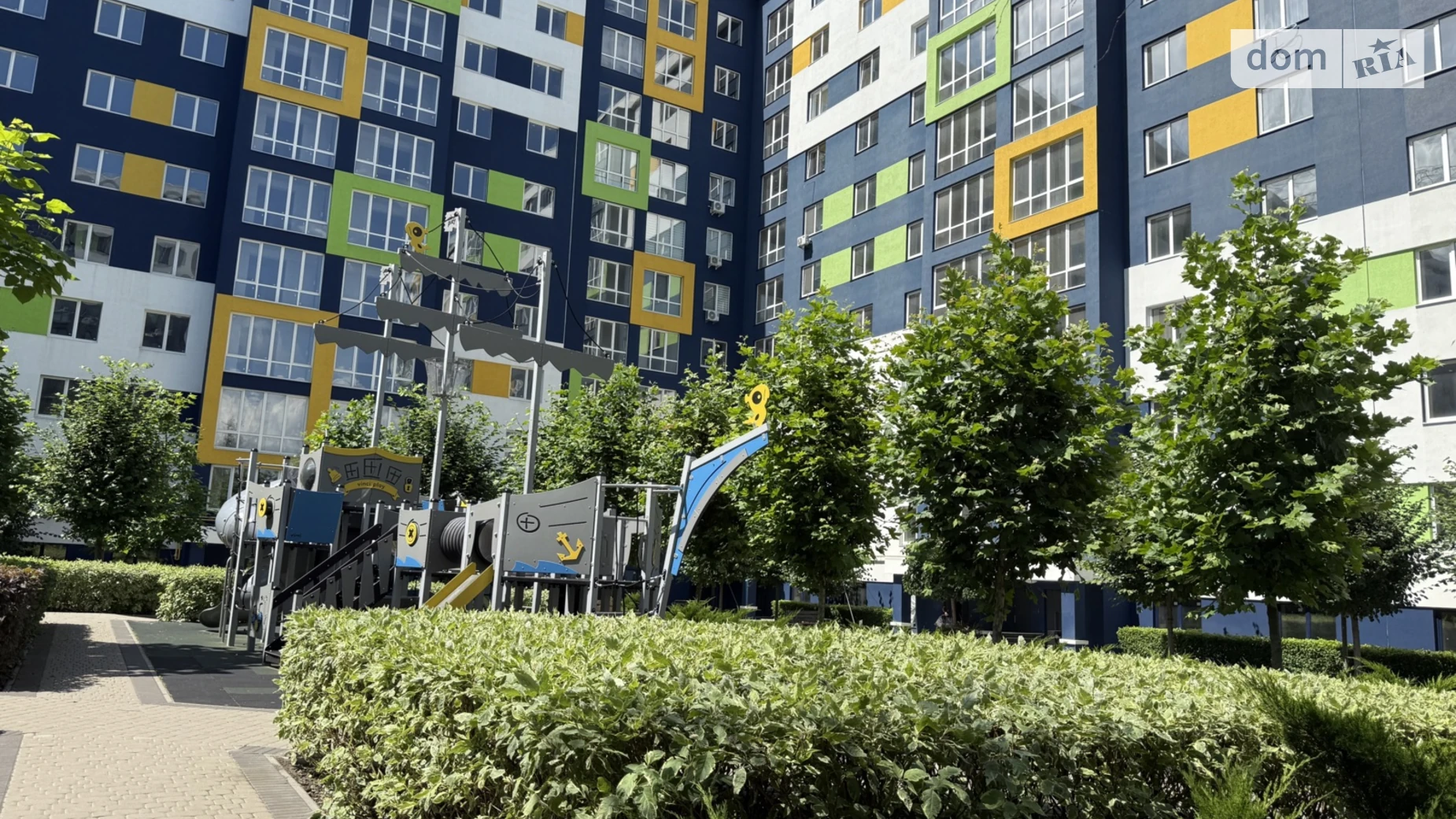 Продається 1-кімнатна квартира 44 кв. м у Бучі, вул. Вишнева, 35 - фото 2