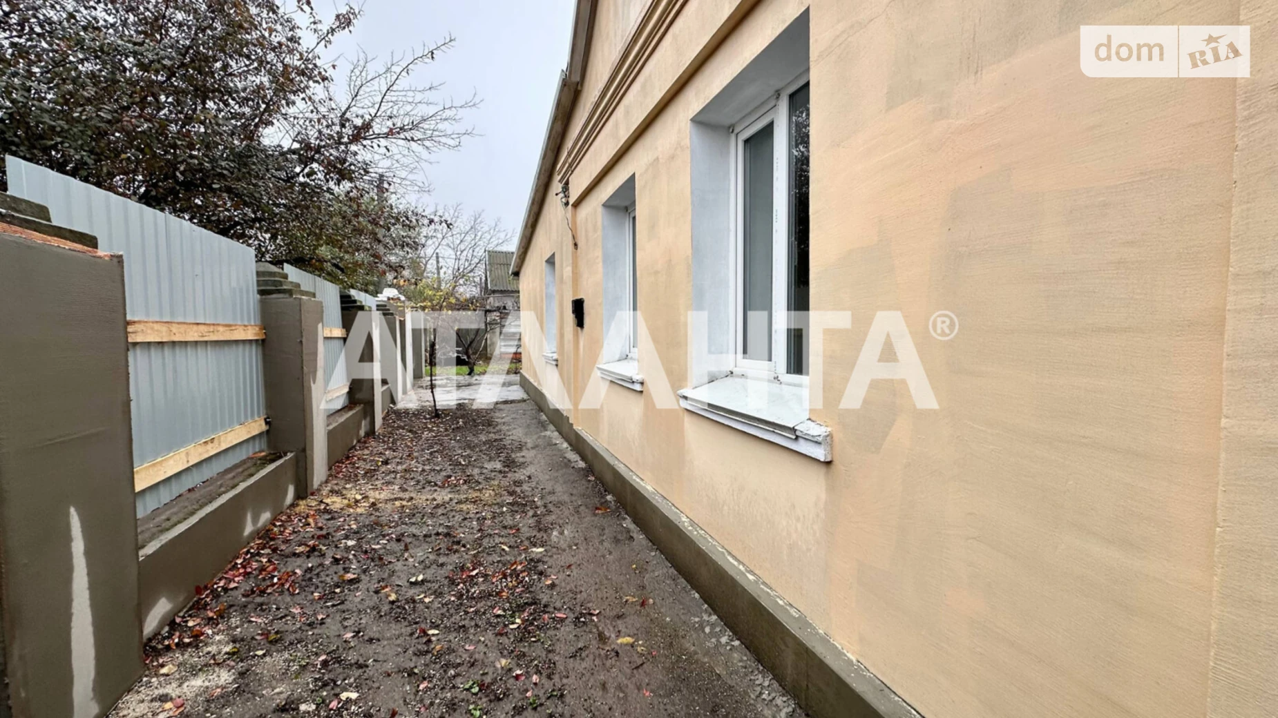 Продается одноэтажный дом 80 кв. м с камином, цена: 100000 $ - фото 3