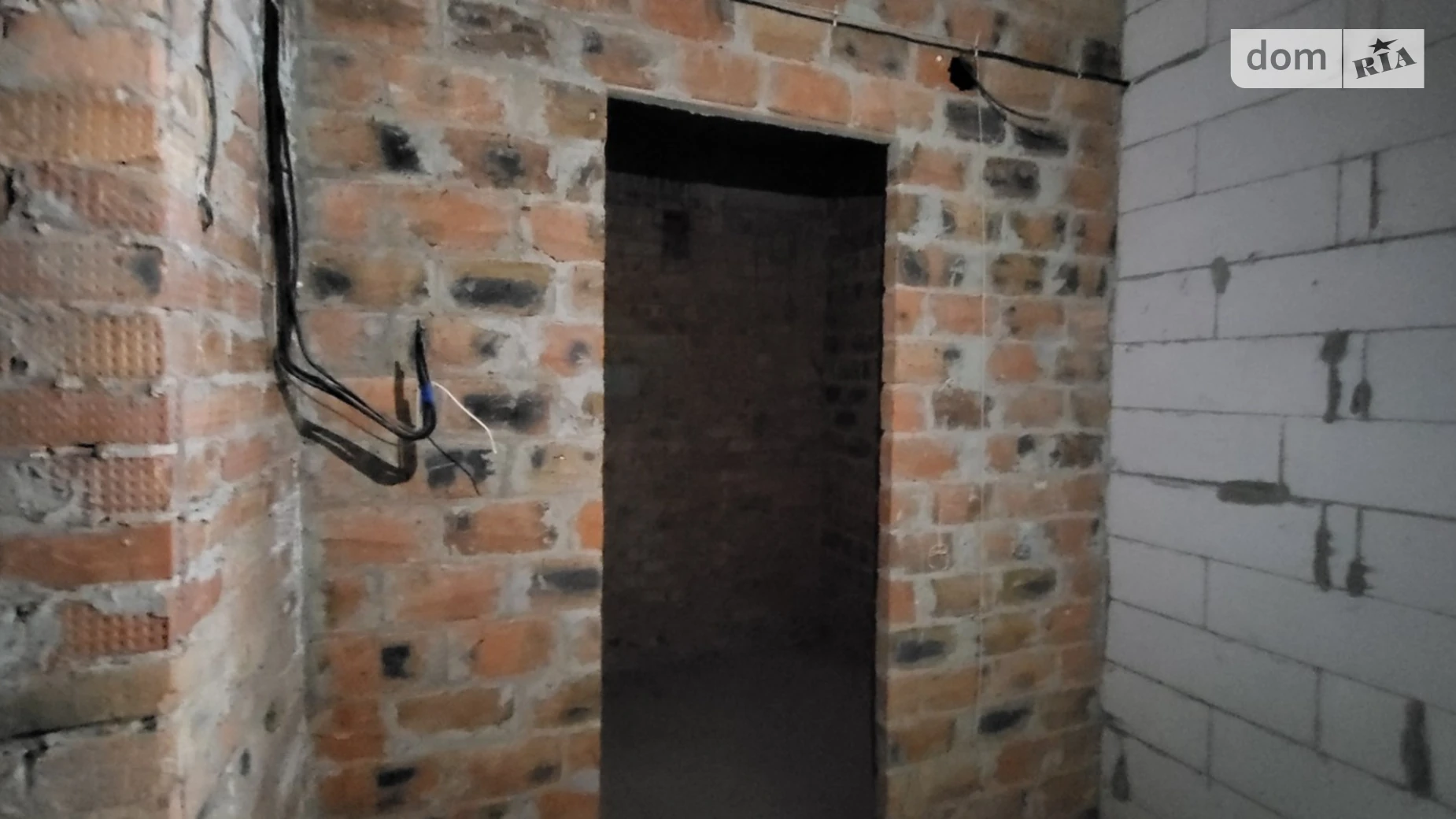 Продается 2-комнатная квартира 41 кв. м в Виннице, ул. Марии Примаченко(Покрышкина) - фото 2