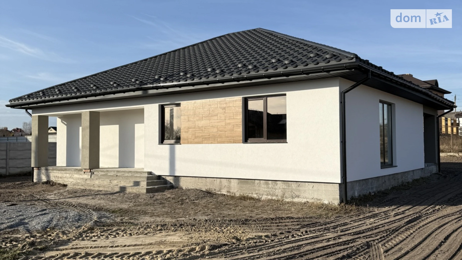 Продается одноэтажный дом 120 кв. м с беседкой, цена: 110000 $ - фото 2