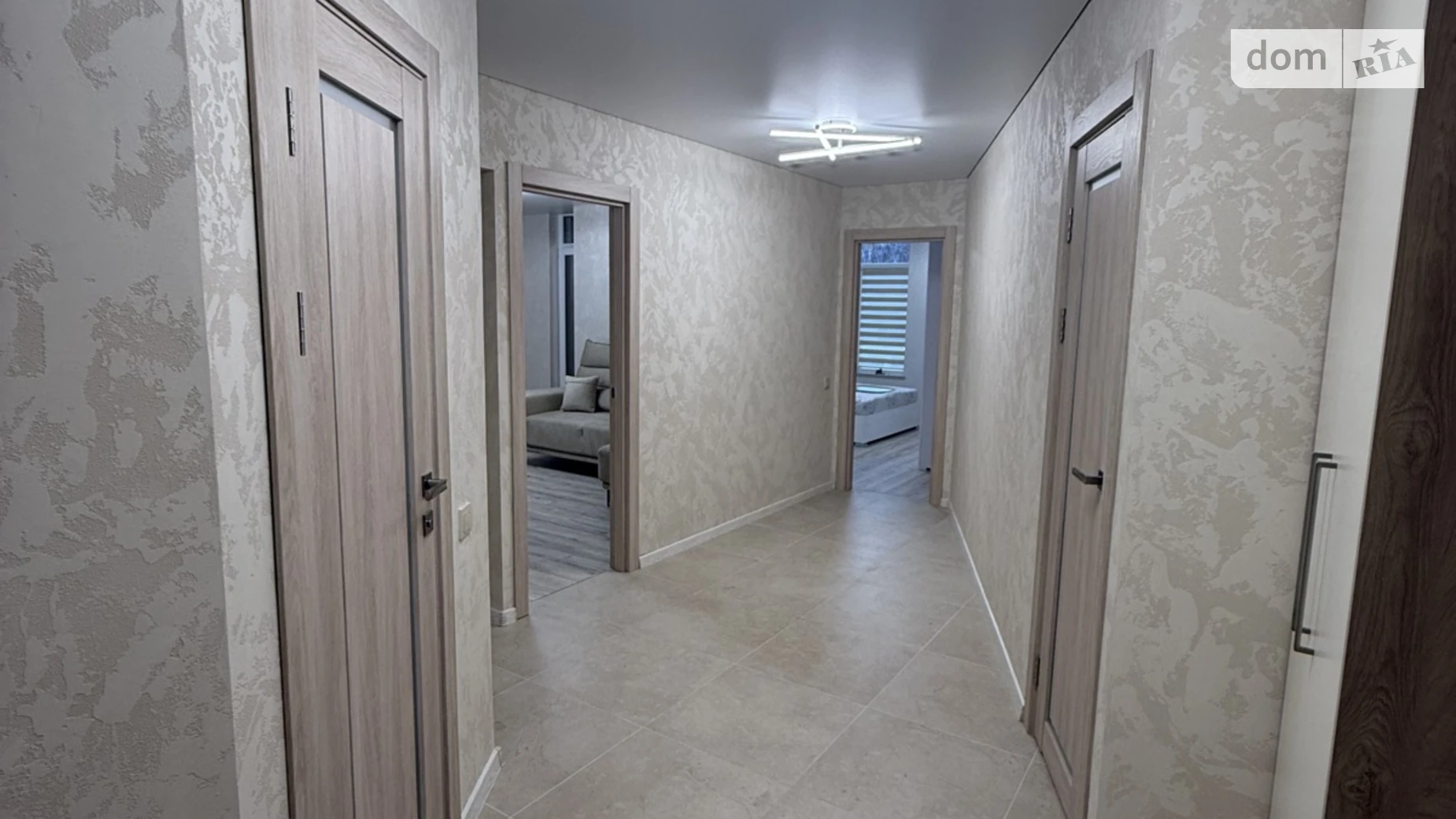 2-комнатная квартира 74 кв. м в Тернополе, просп. Злуки - фото 2