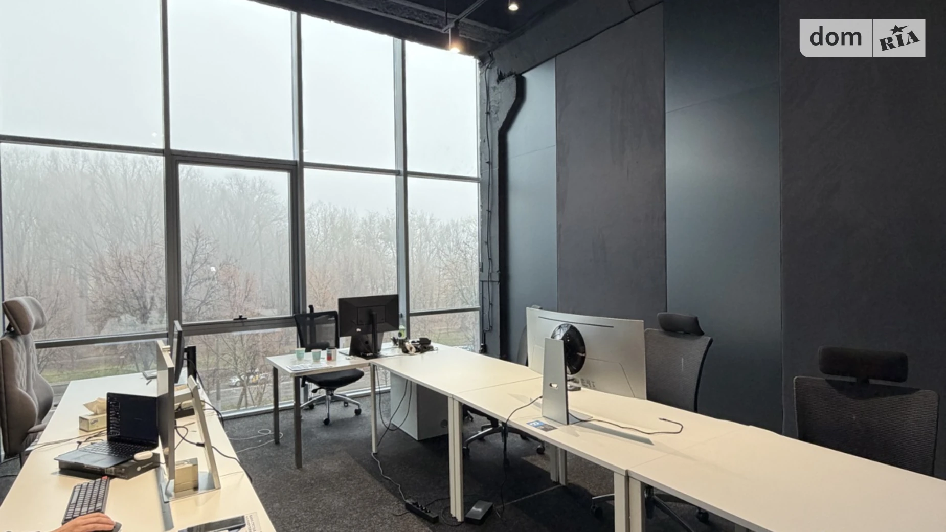Сдается в аренду офис 50 кв. м в бизнес-центре, цена: 950 $ - фото 5