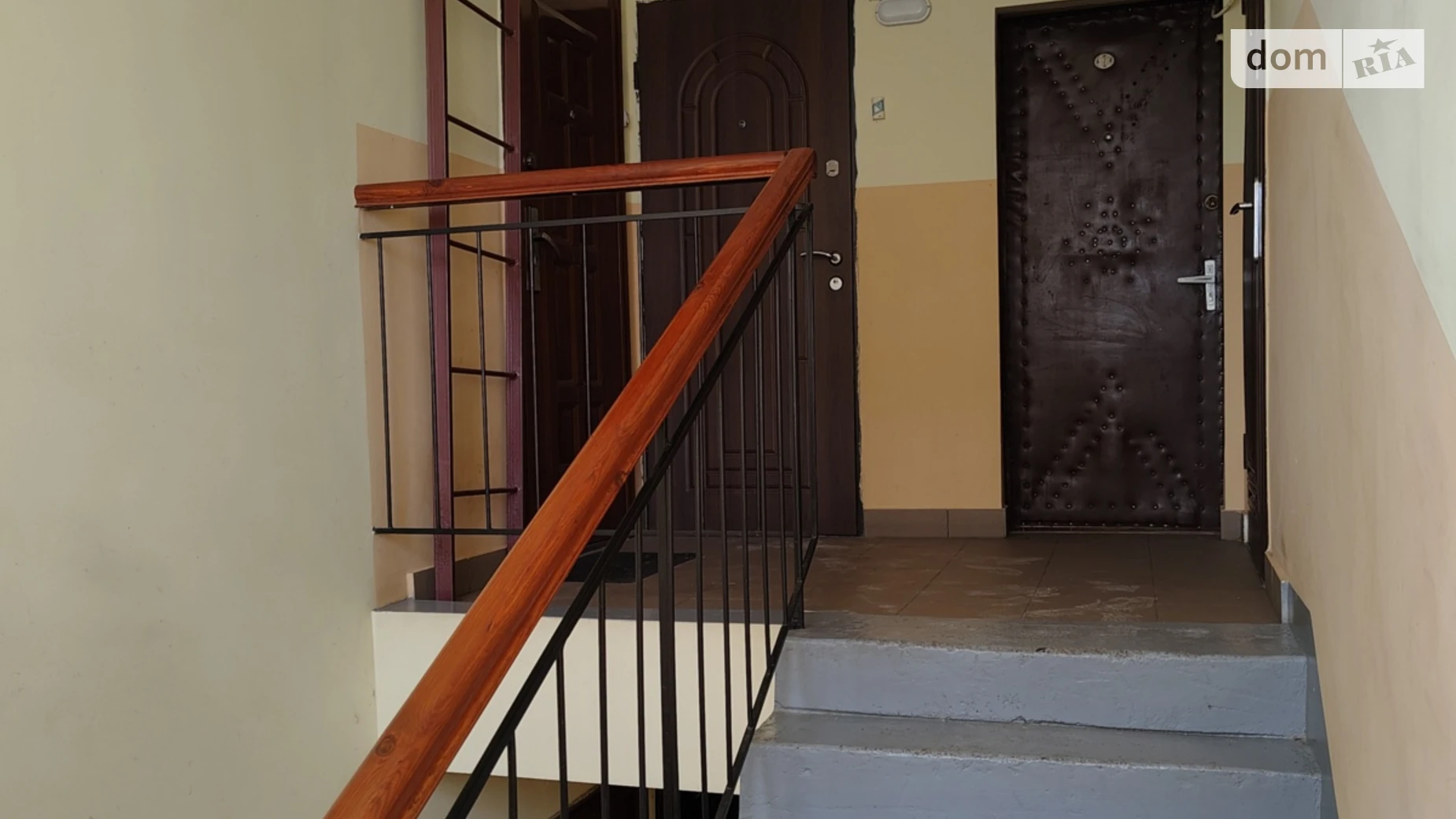 Продается 3-комнатная квартира 55.1 кв. м в, цена: 43500 $ - фото 2