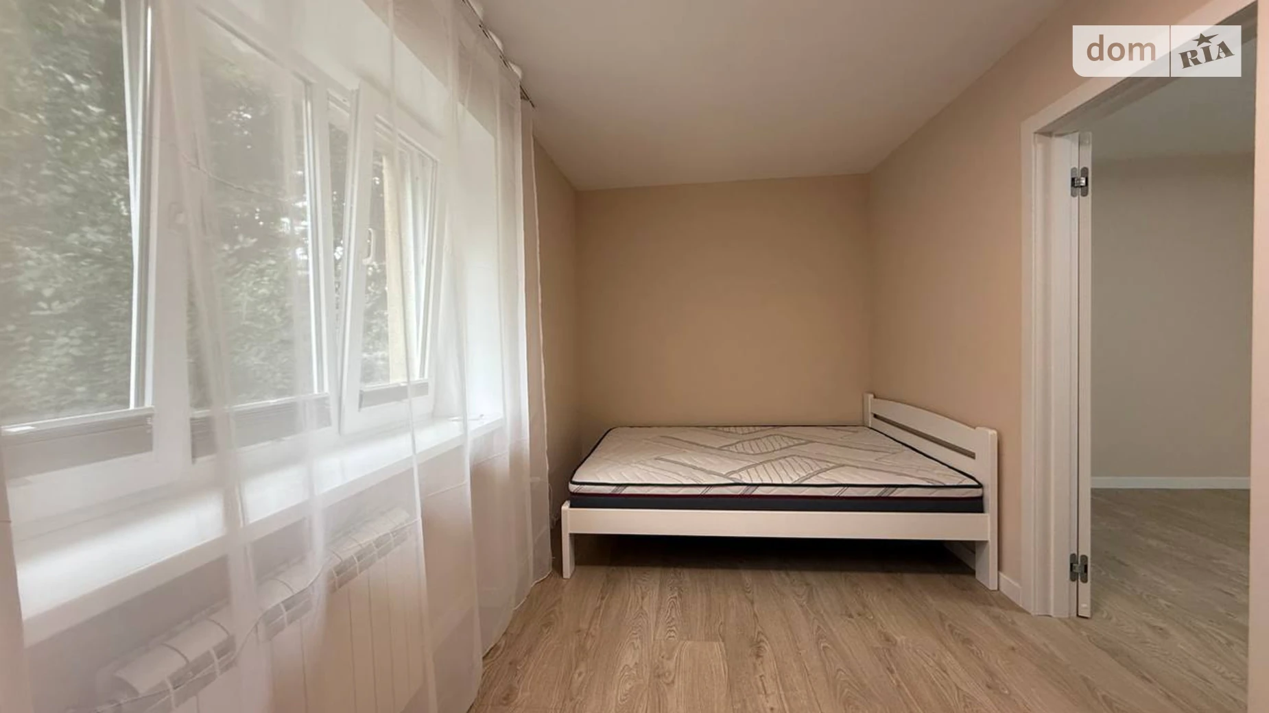 Продается 1-комнатная квартира 44 кв. м в Львове, ул. Тершаковцев - фото 4