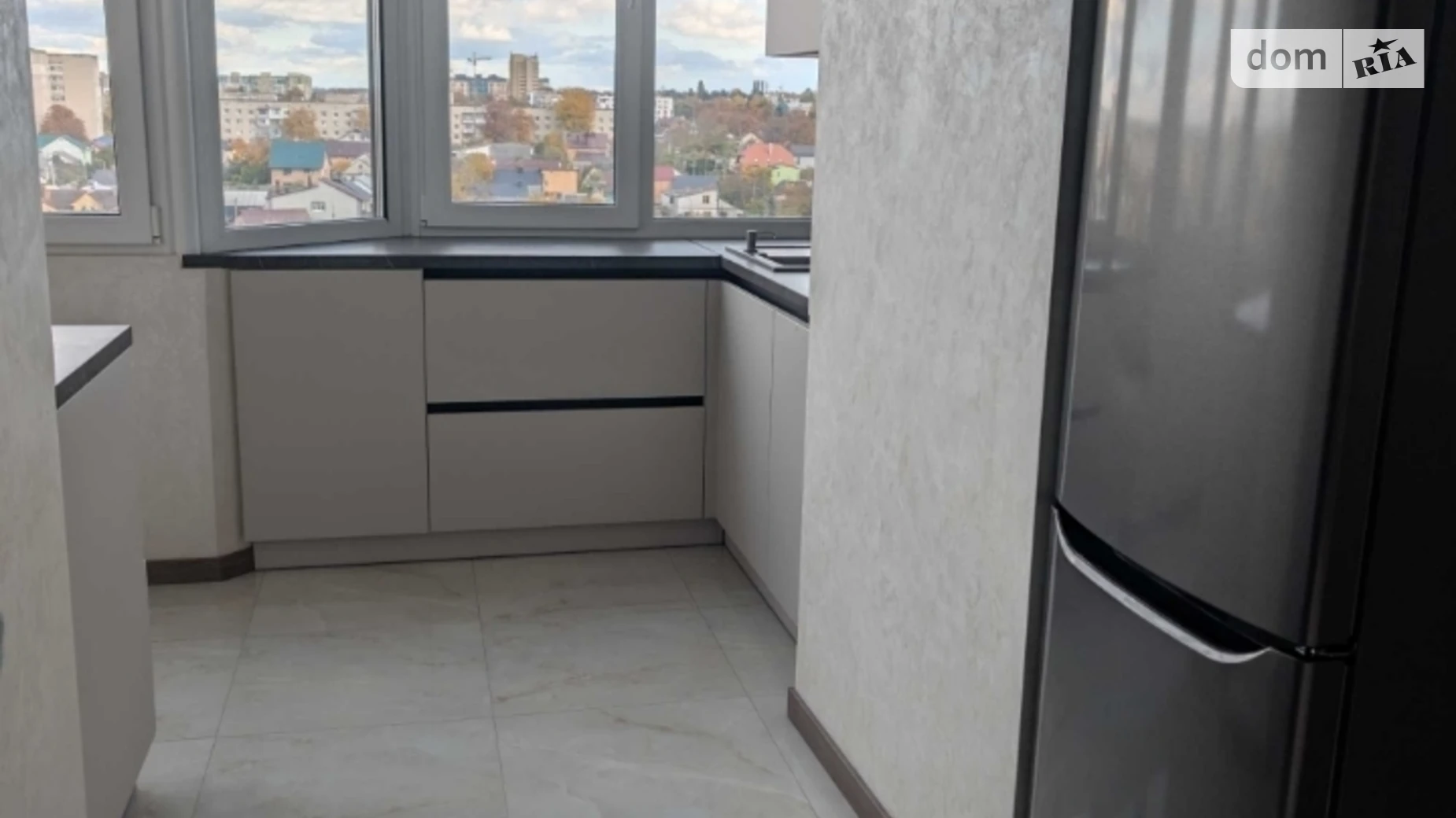 2-комнатная квартира 67.7 кв. м в Луцке, ул. Ровенская - фото 3