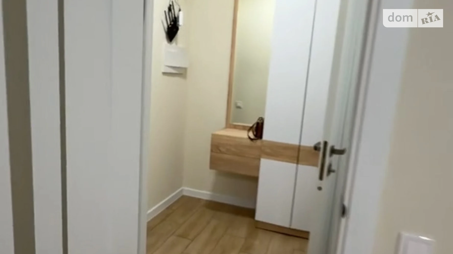 Продается 2-комнатная квартира 58.4 кв. м в Ирпене, ул. Университетская(Карла Маркса), 1М - фото 3