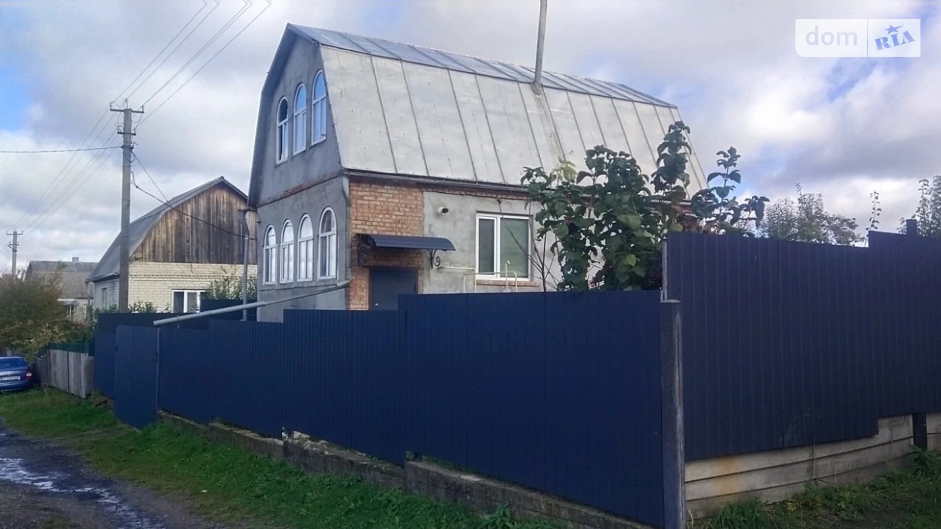 Продается дом на 2 этажа 139 кв. м с камином, цена: 35000 $ - фото 4