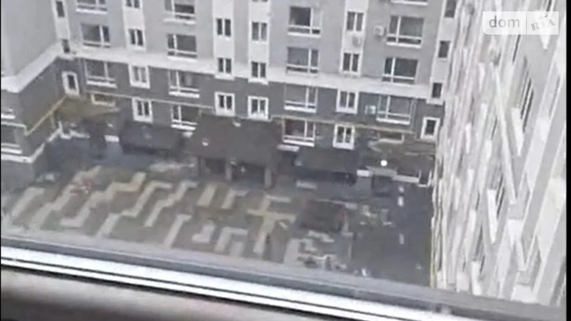 Продается 2-комнатная квартира 72 кв. м в Буче, ул. Ивана Кожедуба, 8А - фото 2