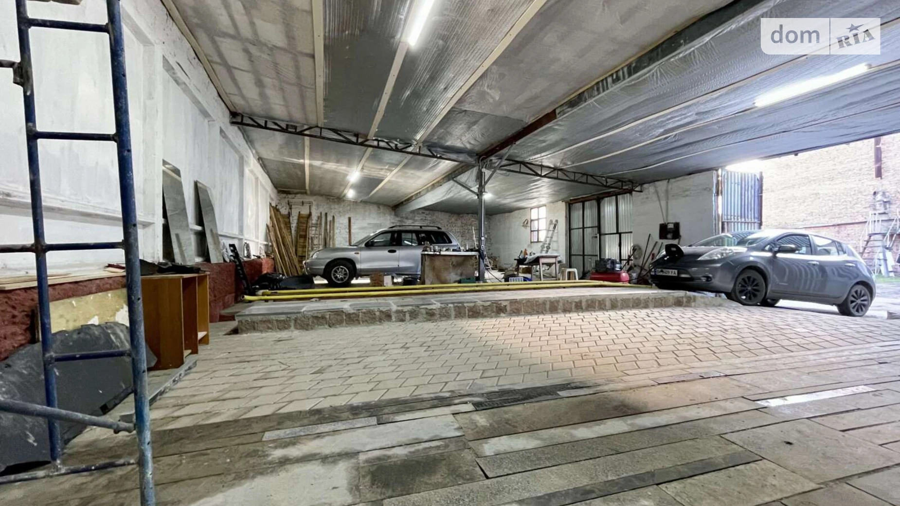 Сдается в аренду помещения свободного назначения 220 кв. м в 1-этажном здании, цена: 25500 грн - фото 3