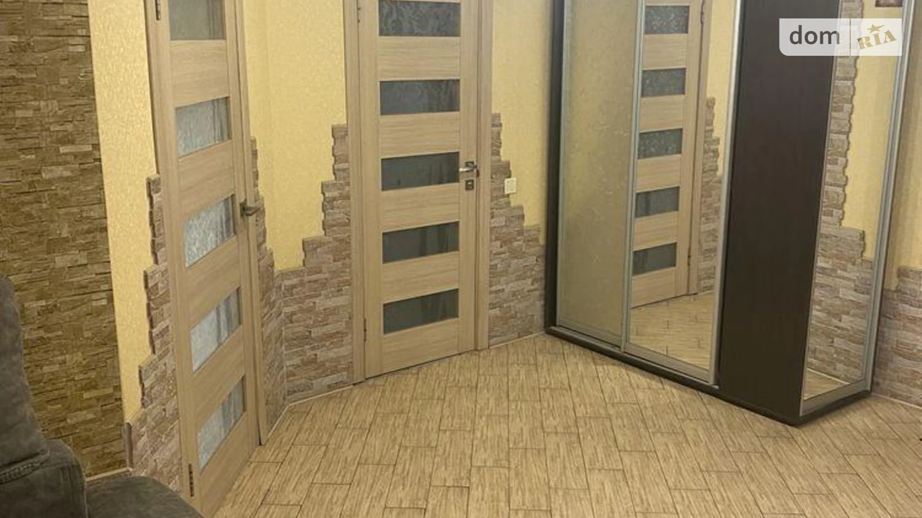 Продается дом на 2 этажа 200 кв. м с участком, цена: 85000 $ - фото 3