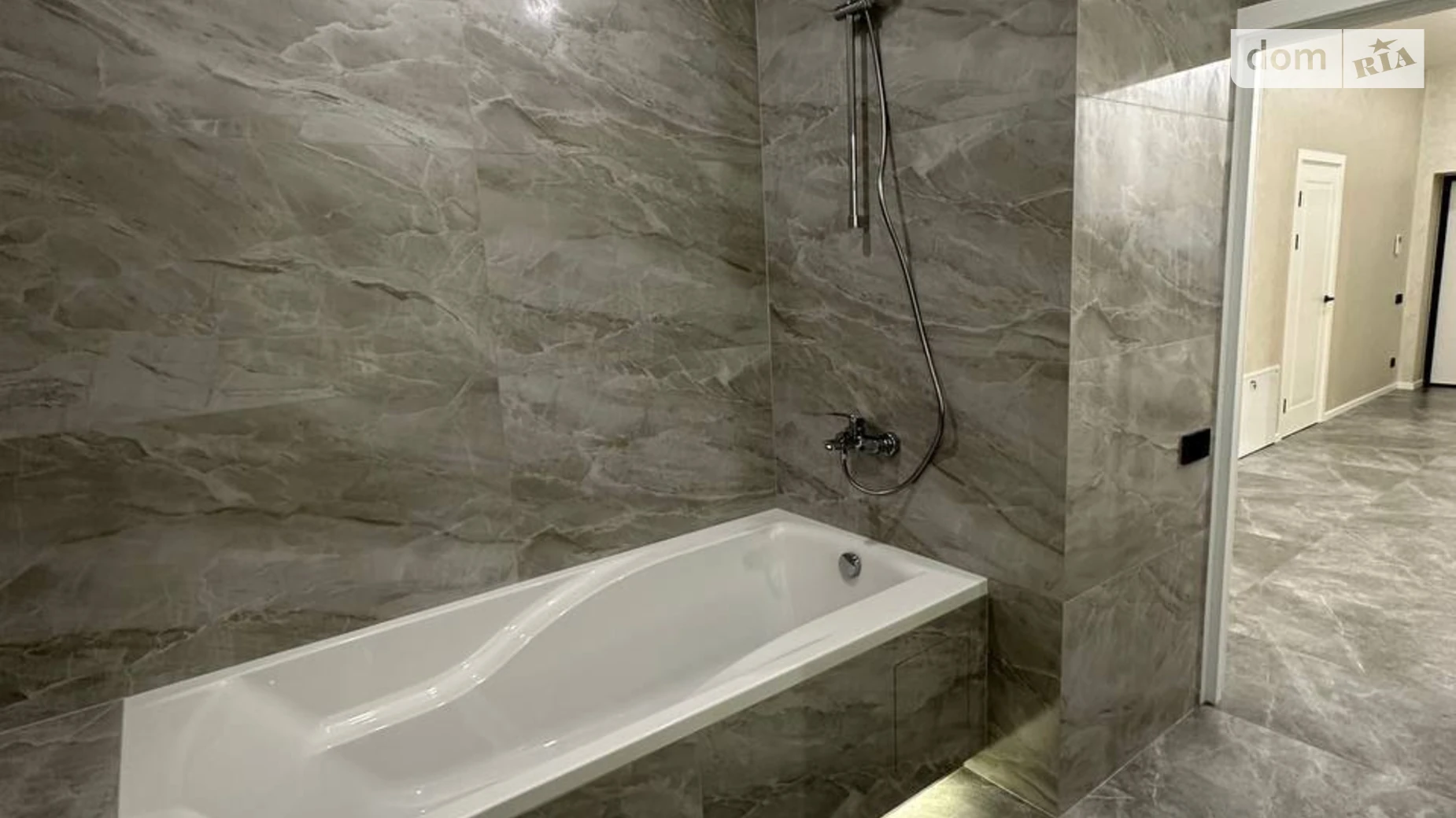 Продается одноэтажный дом 98 кв. м с бассейном, цена: 165000 $ - фото 5