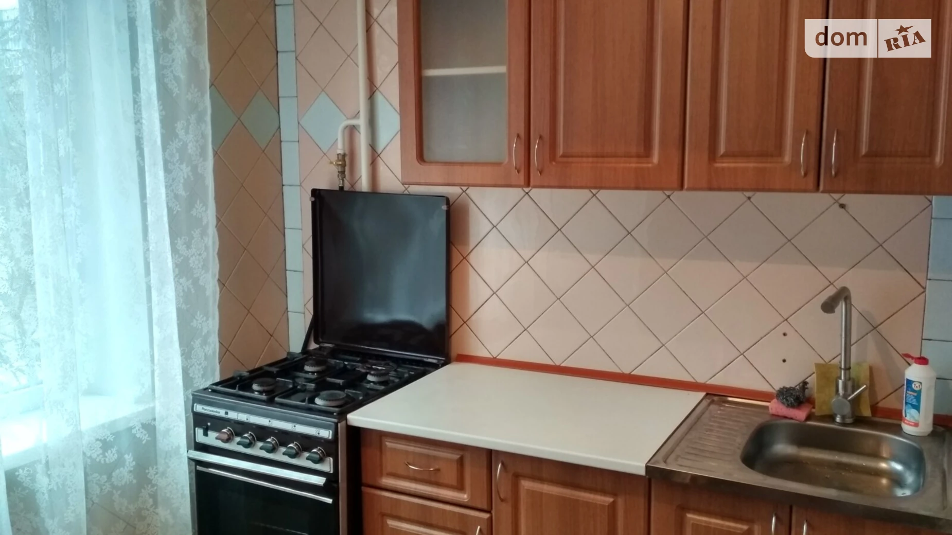 просп. Романа Шухевича(Генерала Ватутина), 12А Радужный Массив Киев Почайна(Петровка) - фото 2