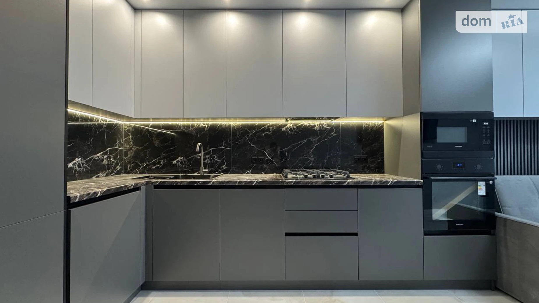 Сдается в аренду 2-комнатная квартира 63.1 кв. м в Ивано-Франковске, цена: 650 $ - фото 2