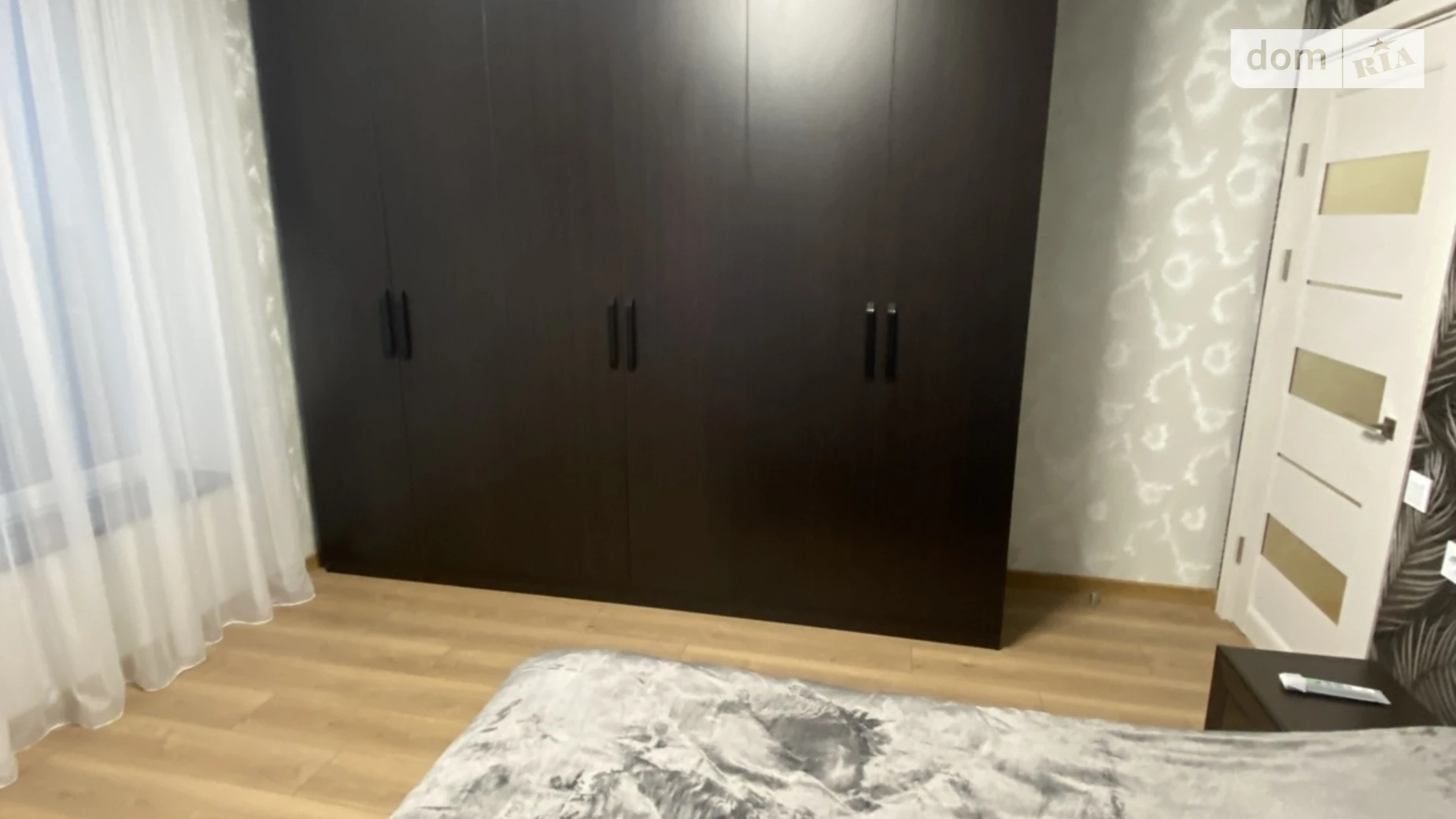 Продается 1-комнатная квартира 49 кв. м в Житомире, Ворота Искусств майд., 9А - фото 5