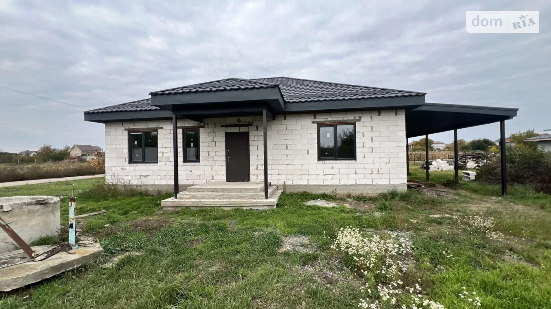 Продается одноэтажный дом 106 кв. м с балконом, цена: 68100 $ - фото 2