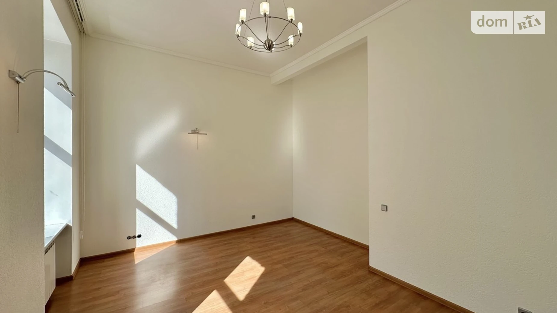 Сдается в аренду офис 100 кв. м в бизнес-центре, цена: 1099 $ - фото 4