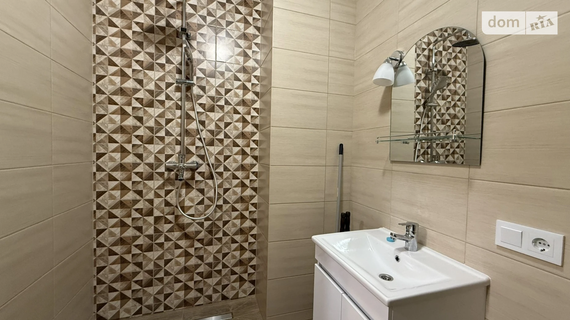 1-комнатная квартира 48 кв. м в Тернополе, ул. Цымбалистого - фото 5