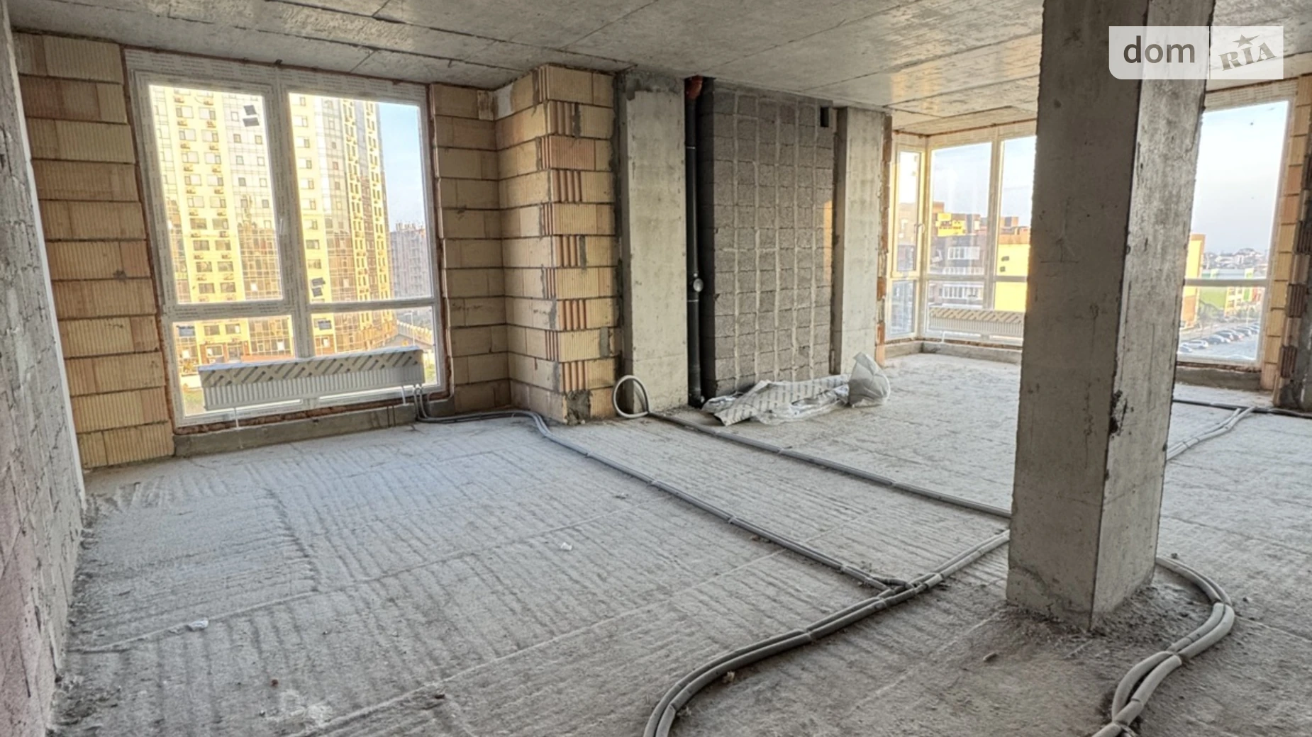 Продается 2-комнатная квартира 56.8 кв. м в Крыжановка, ул. Марсельская - фото 2