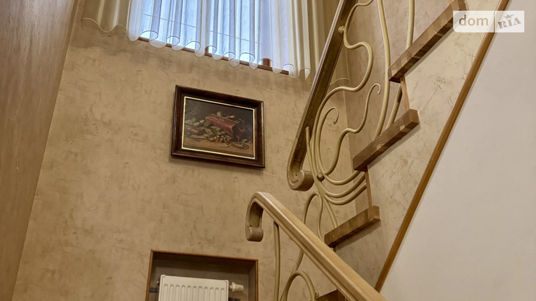 Продается дом на 3 этажа 299 кв. м с подвалом, цена: 97000 $ - фото 4