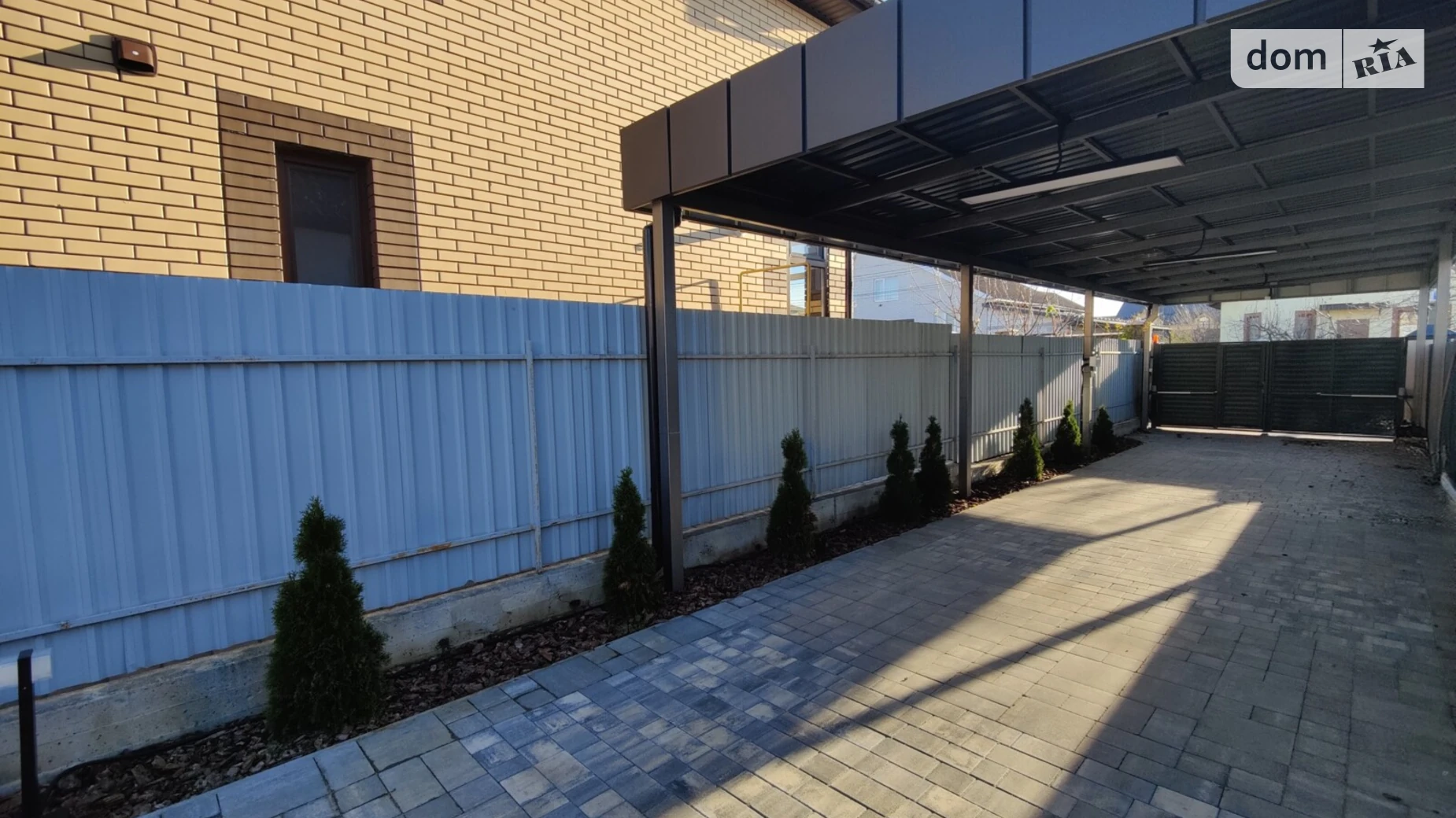 Продается дом на 2 этажа 140 кв. м с беседкой, цена: 237000 $ - фото 2