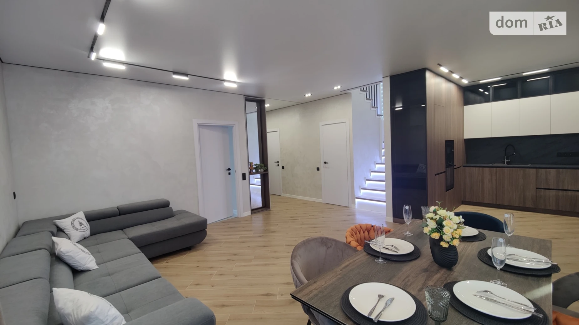 Продается дом на 2 этажа 140 кв. м с беседкой, цена: 237000 $ - фото 5