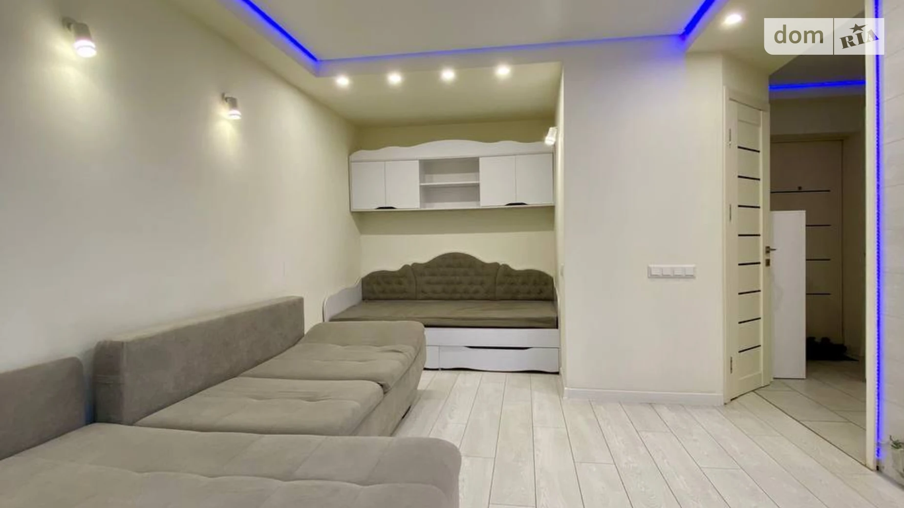 Продается 1-комнатная квартира 28.2 кв. м в Каменском, просп. Аношкина, 82 - фото 3