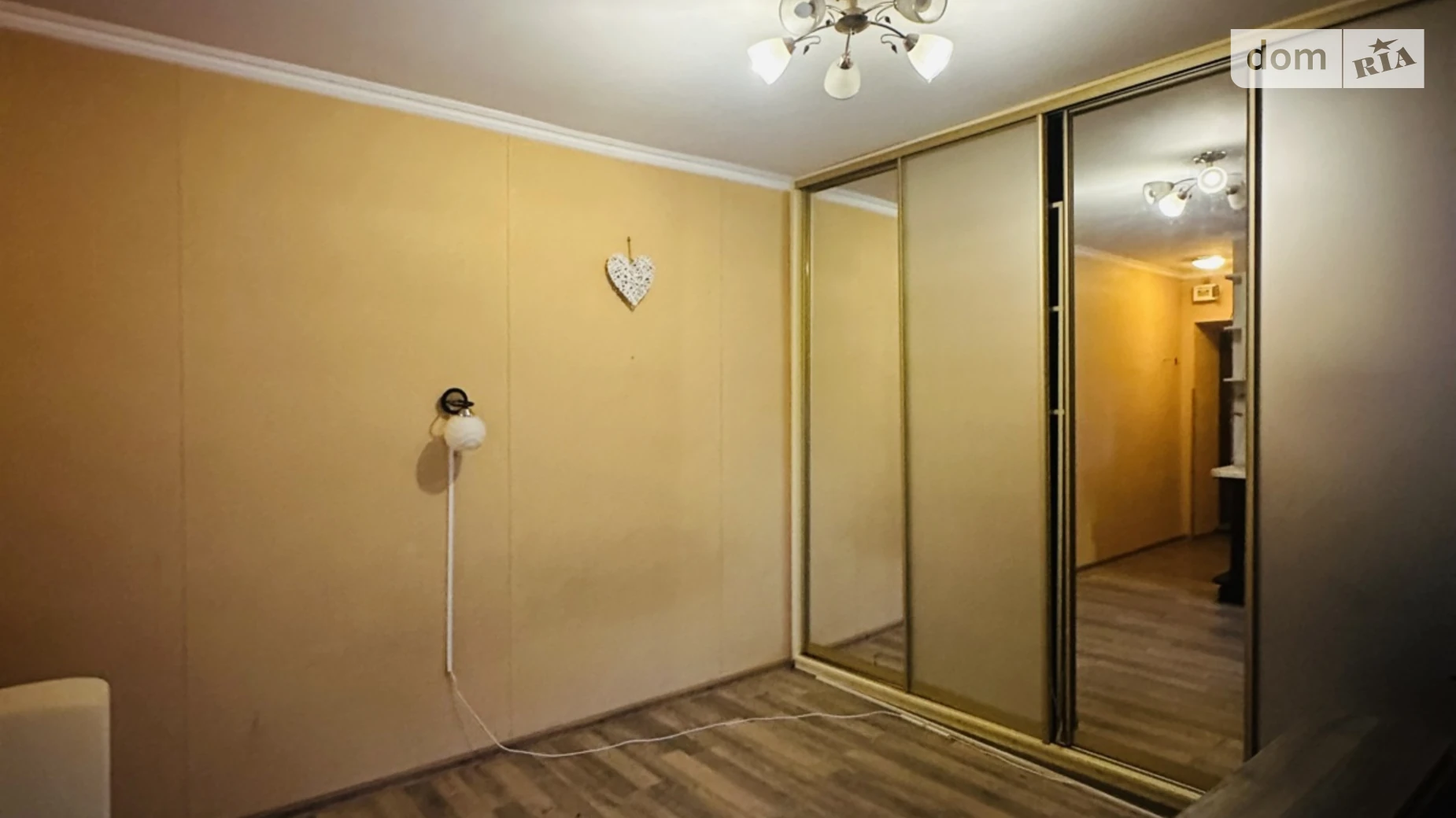 бул. Независимости, 16Б Бровары - фото 4