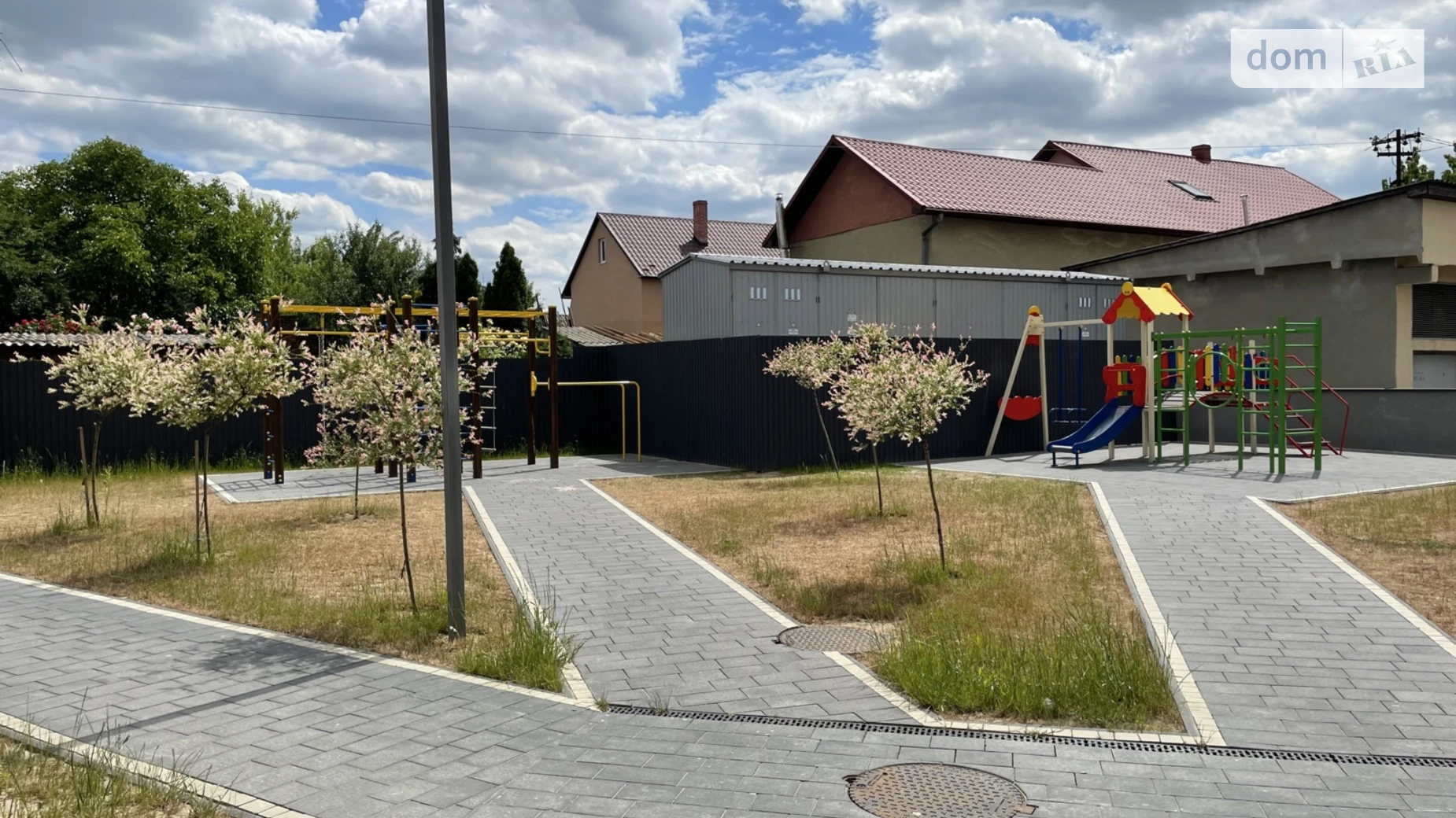 Сдается в аренду 1-комнатная квартира 50 кв. м в Ужгороде, ул. Заньковецкой, 35А - фото 2