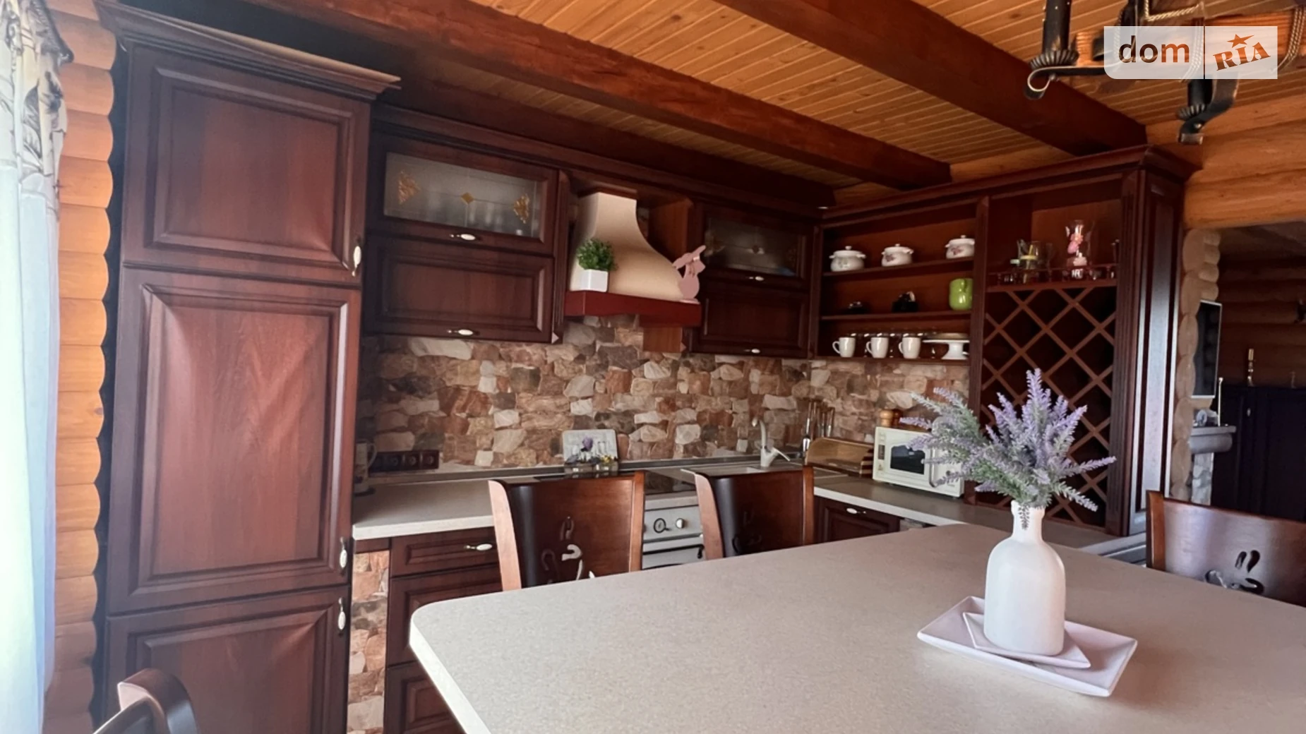 Продается дом на 2 этажа 240 кв. м с гаражом, цена: 130000 $ - фото 3