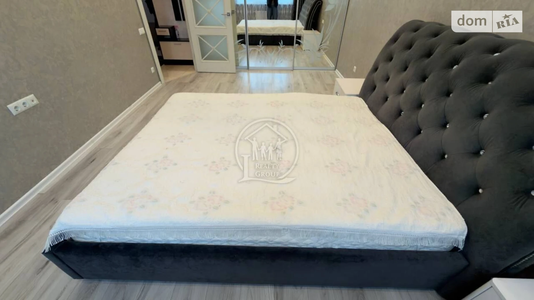 Сдается в аренду 1-комнатная квартира 43 кв. м в Одессе, ул. Среднефонтанская - фото 2