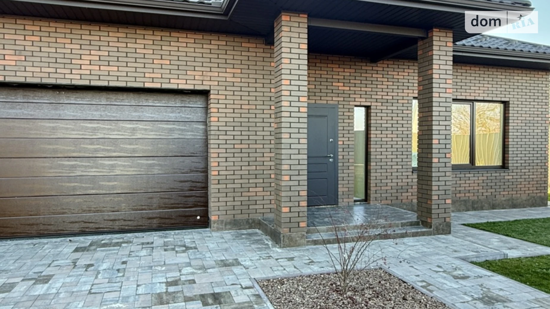 Продается одноэтажный дом 200 кв. м с бассейном, цена: 170000 $ - фото 4