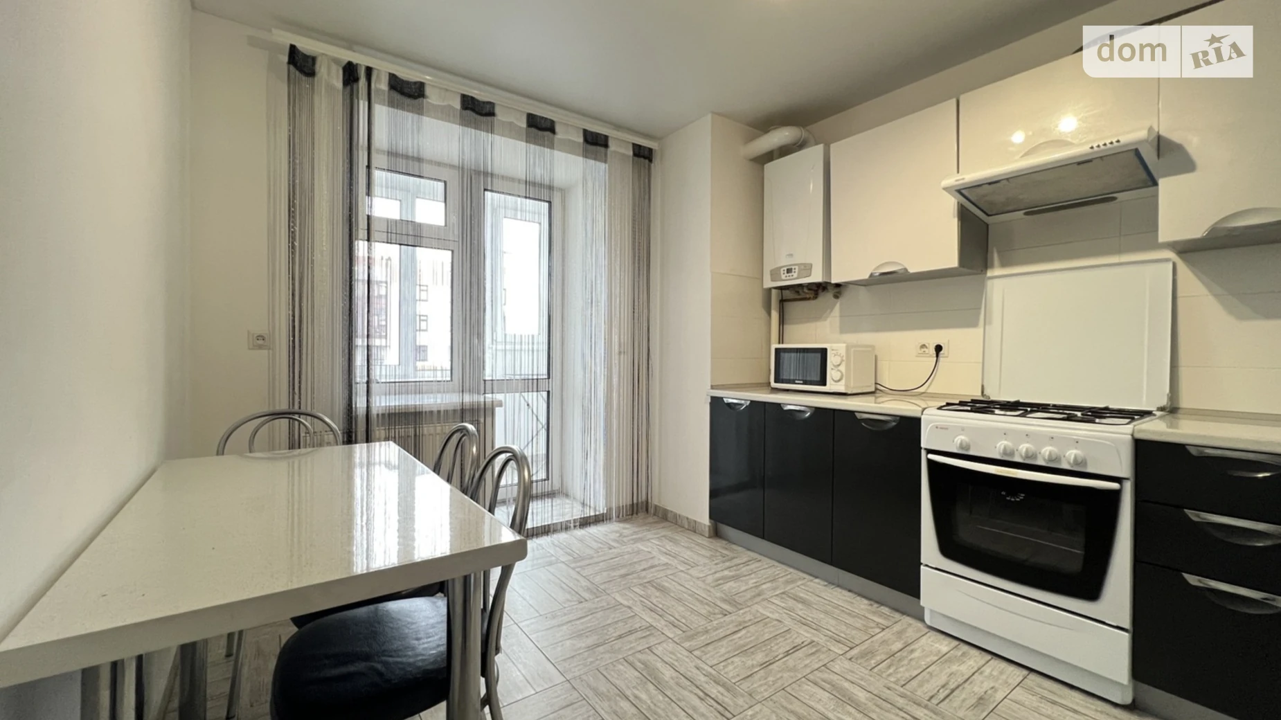 1-комнатная квартира 45 кв. м в Тернополе, ул. Подволочиское шоссе - фото 4