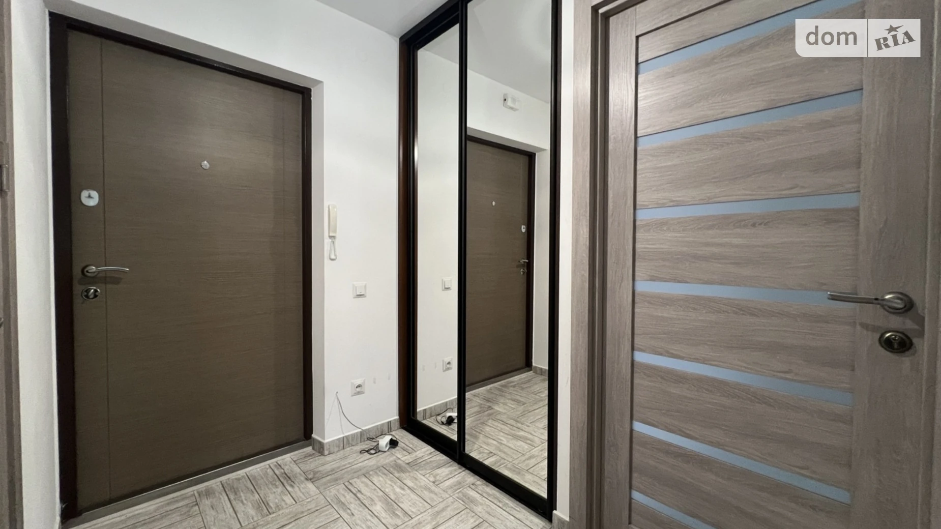 1-комнатная квартира 45 кв. м в Тернополе, ул. Подволочиское шоссе - фото 2